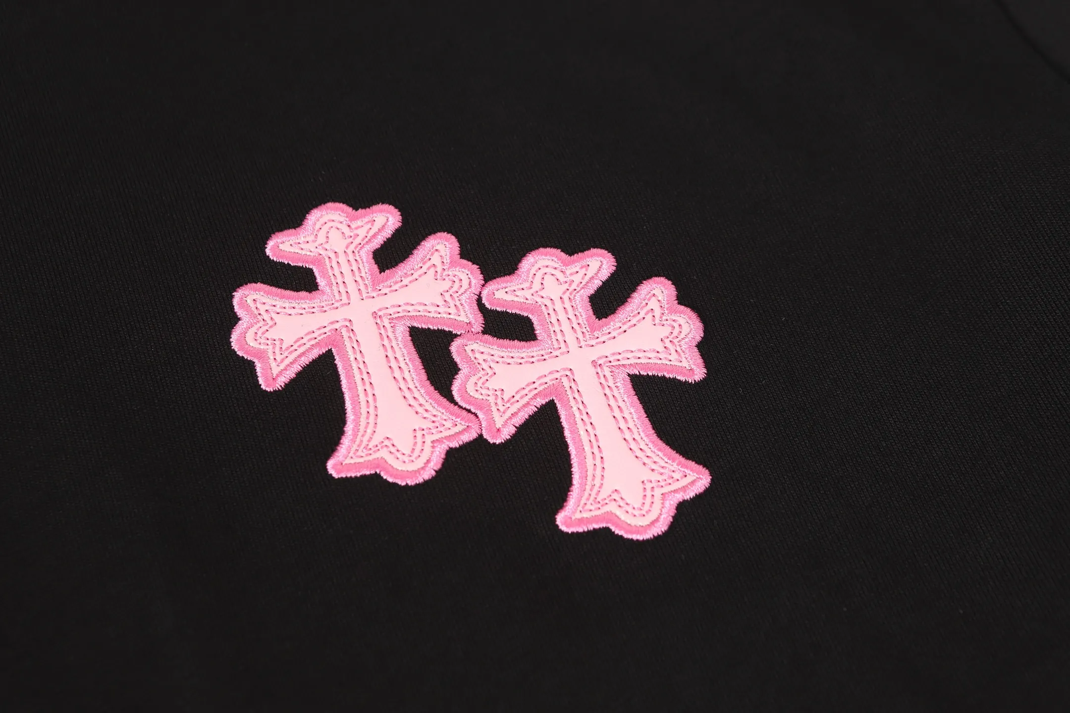 Embroidered Cross Patch Cotton T-Shirt D10013525 — view 5