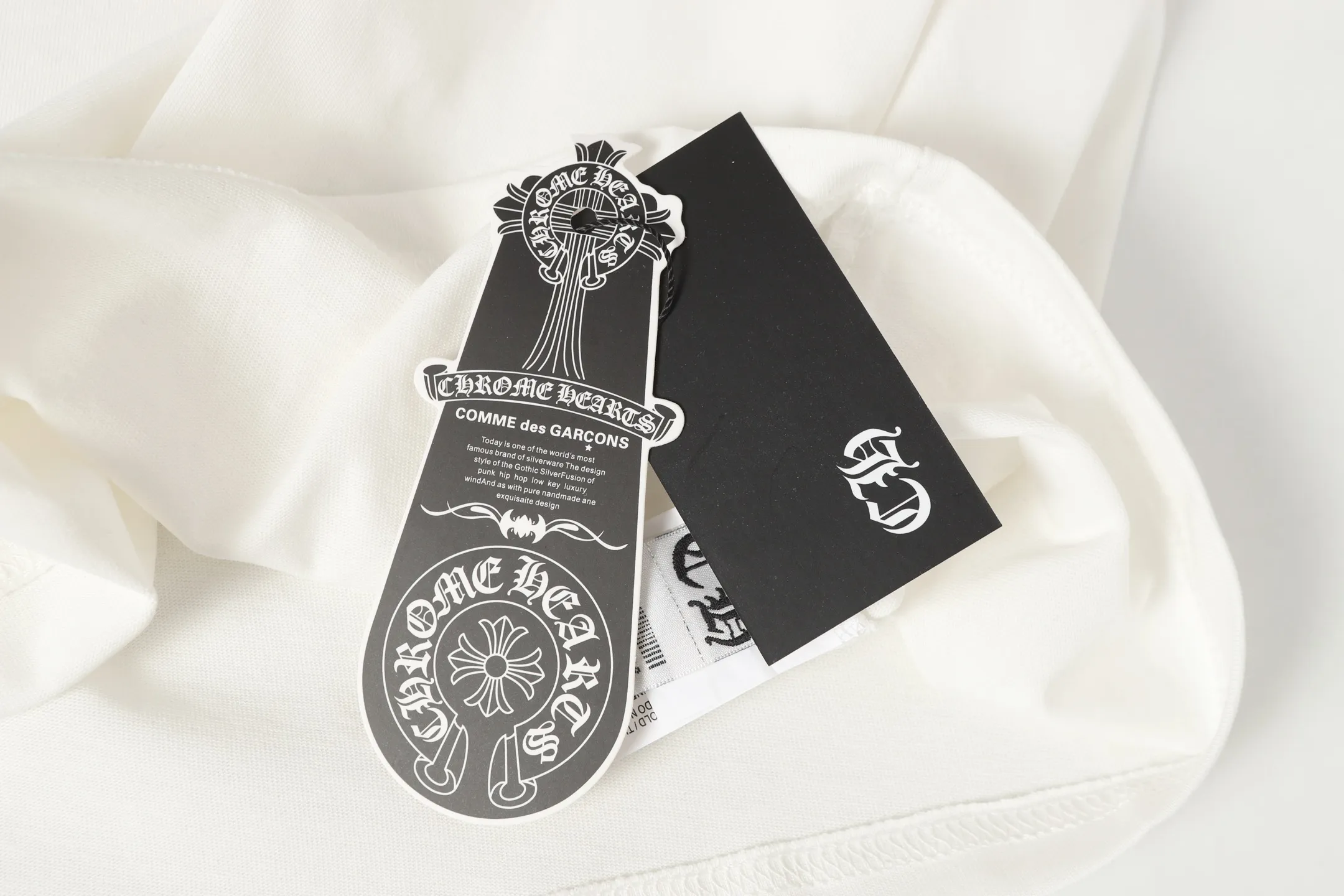 Embroidered Cross Logo Cotton T-Shirt D10013526 — view 8