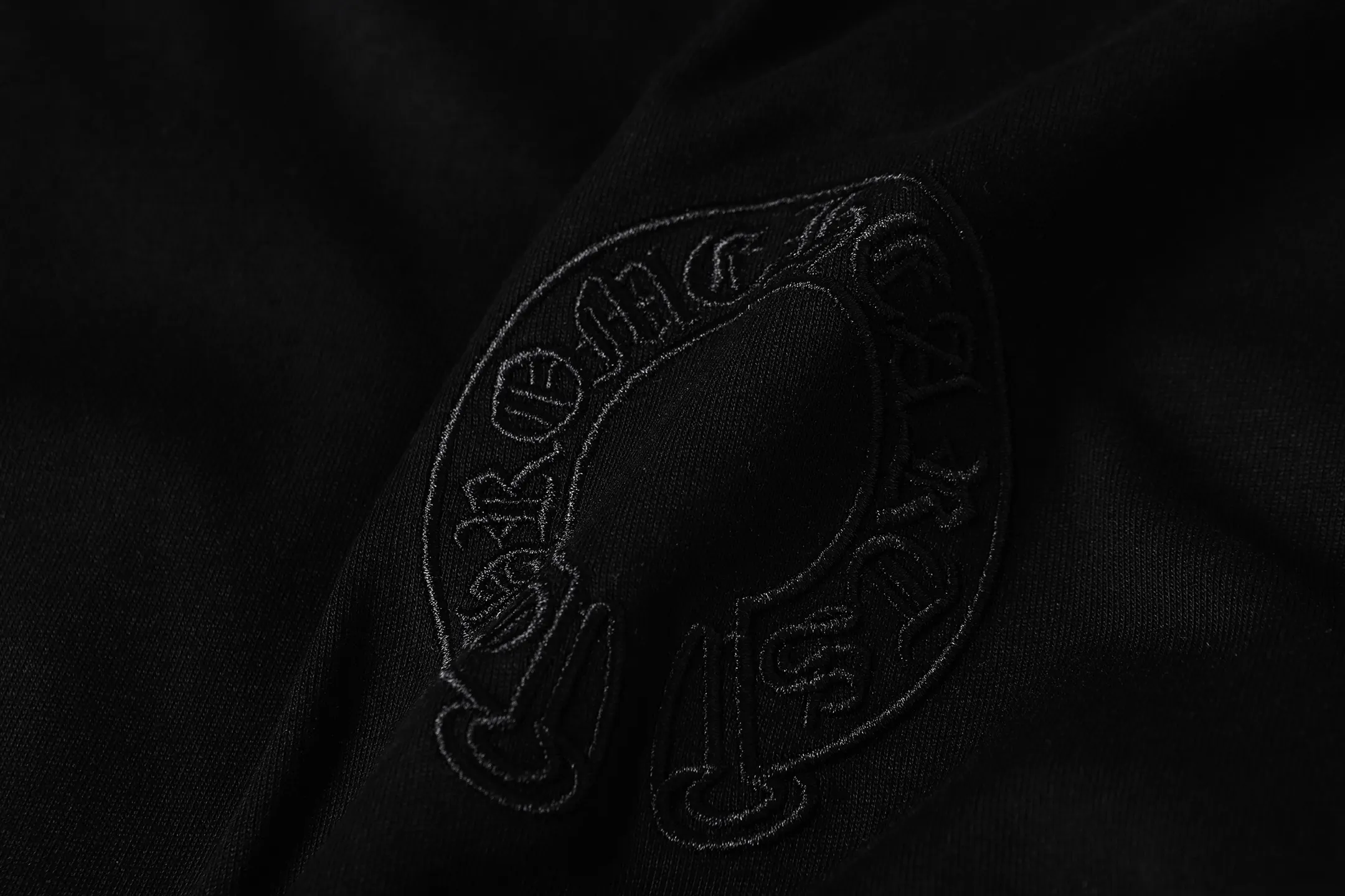 Embroidered Cross Patch Oversized T-Shirt D10013658 — view 7