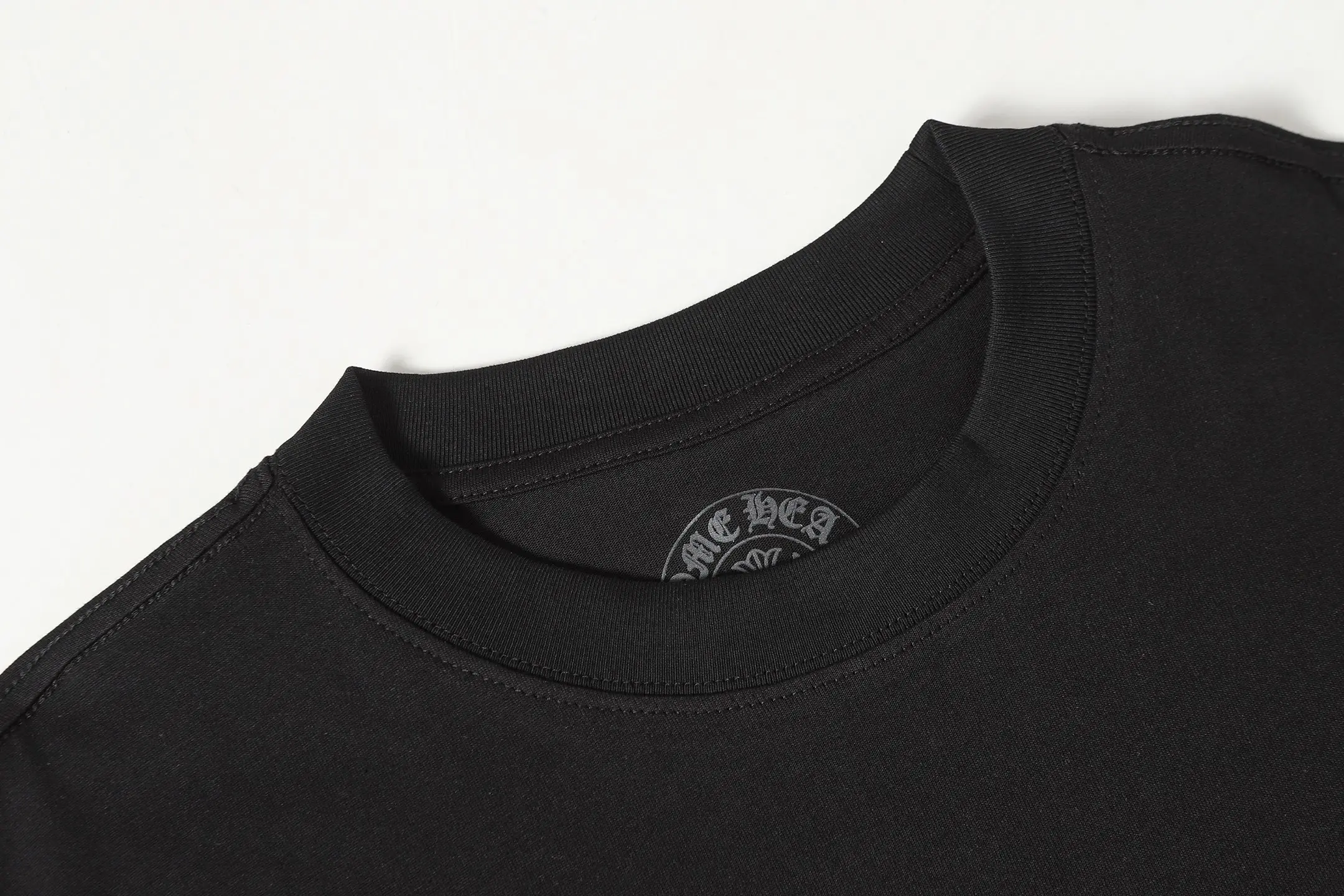 Multicolor Horseshoe Logo Pocket T-Shirt D10013687 — view 4