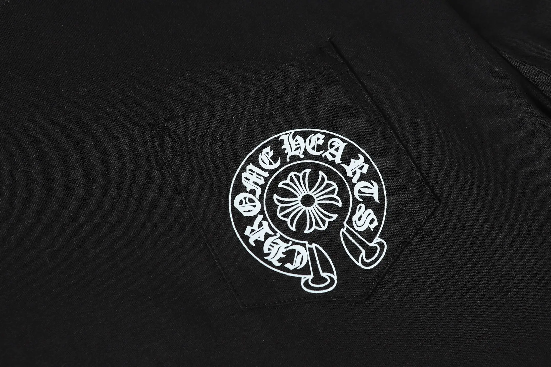 Multicolor Horseshoe Logo Pocket T-Shirt D10013687 — view 6