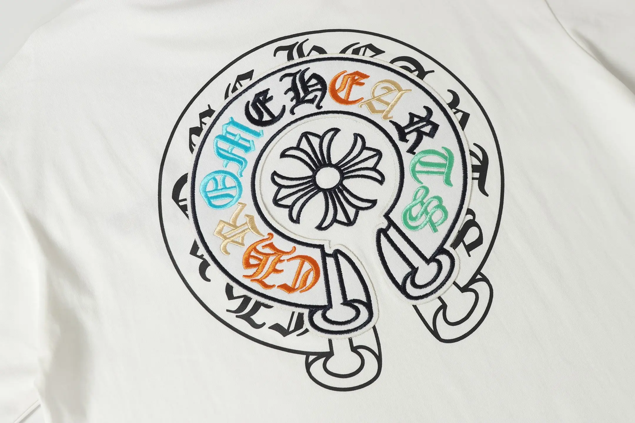 Embroidered Horseshoe Logo Cotton T-Shirt D11013674 — view 6