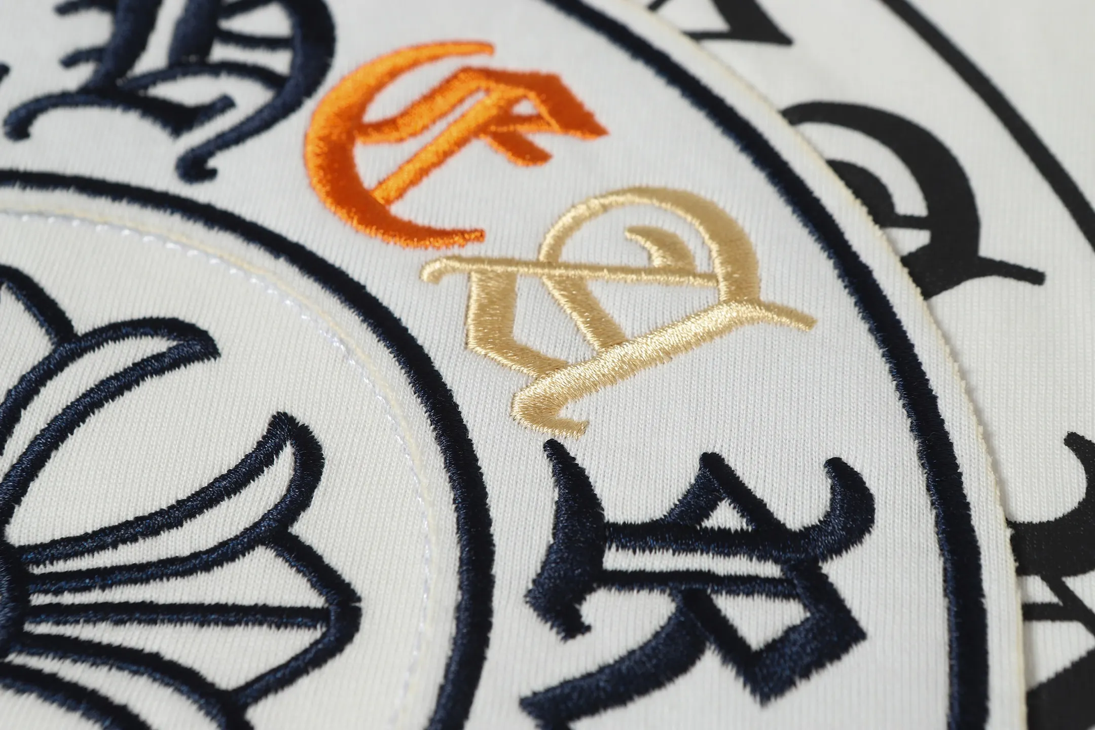 Embroidered Horseshoe Logo Cotton T-Shirt D11013674 — view 7