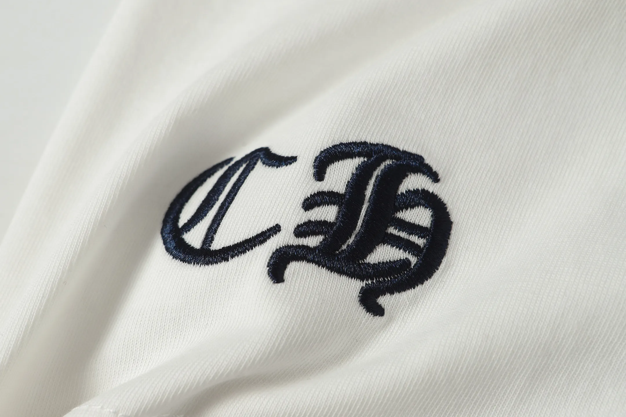 Embroidered Horseshoe Logo Cotton T-Shirt D11013674 — view 8