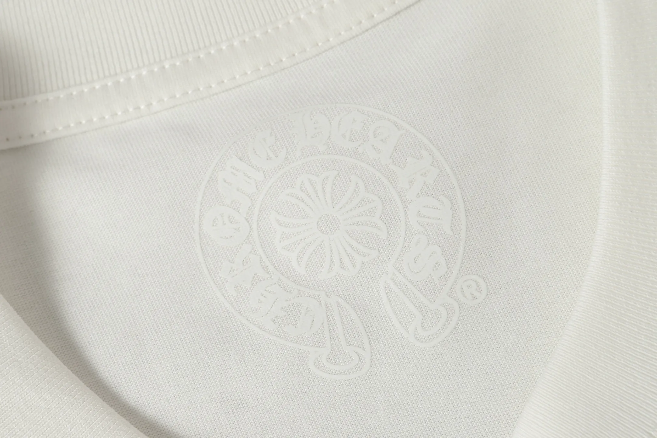City Limited Horseshoe Graphic T-Shirt D9513529 — view 5