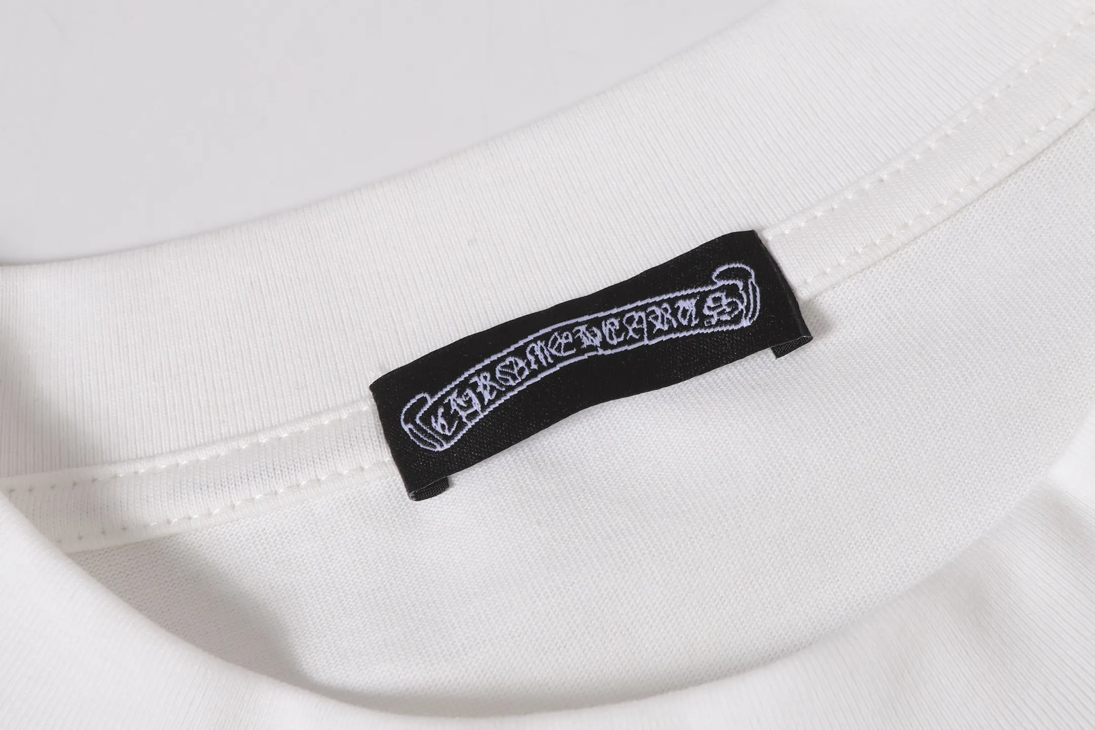 Chrome Hearts Caution Lips Graphic T-Shirt D10013662 — view 5
