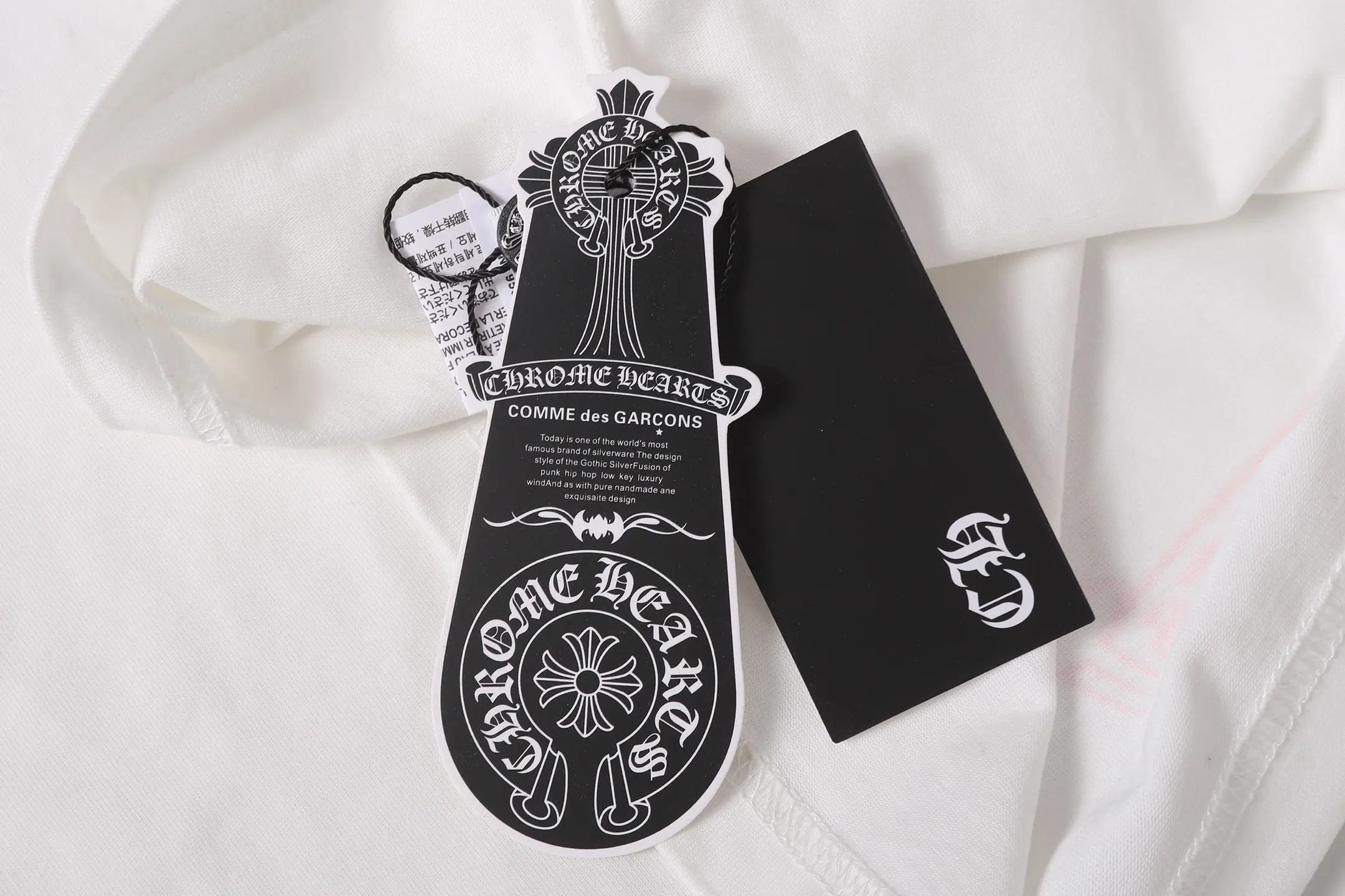 Chrome Hearts Caution Lips Graphic T-Shirt D10013662 — view 12
