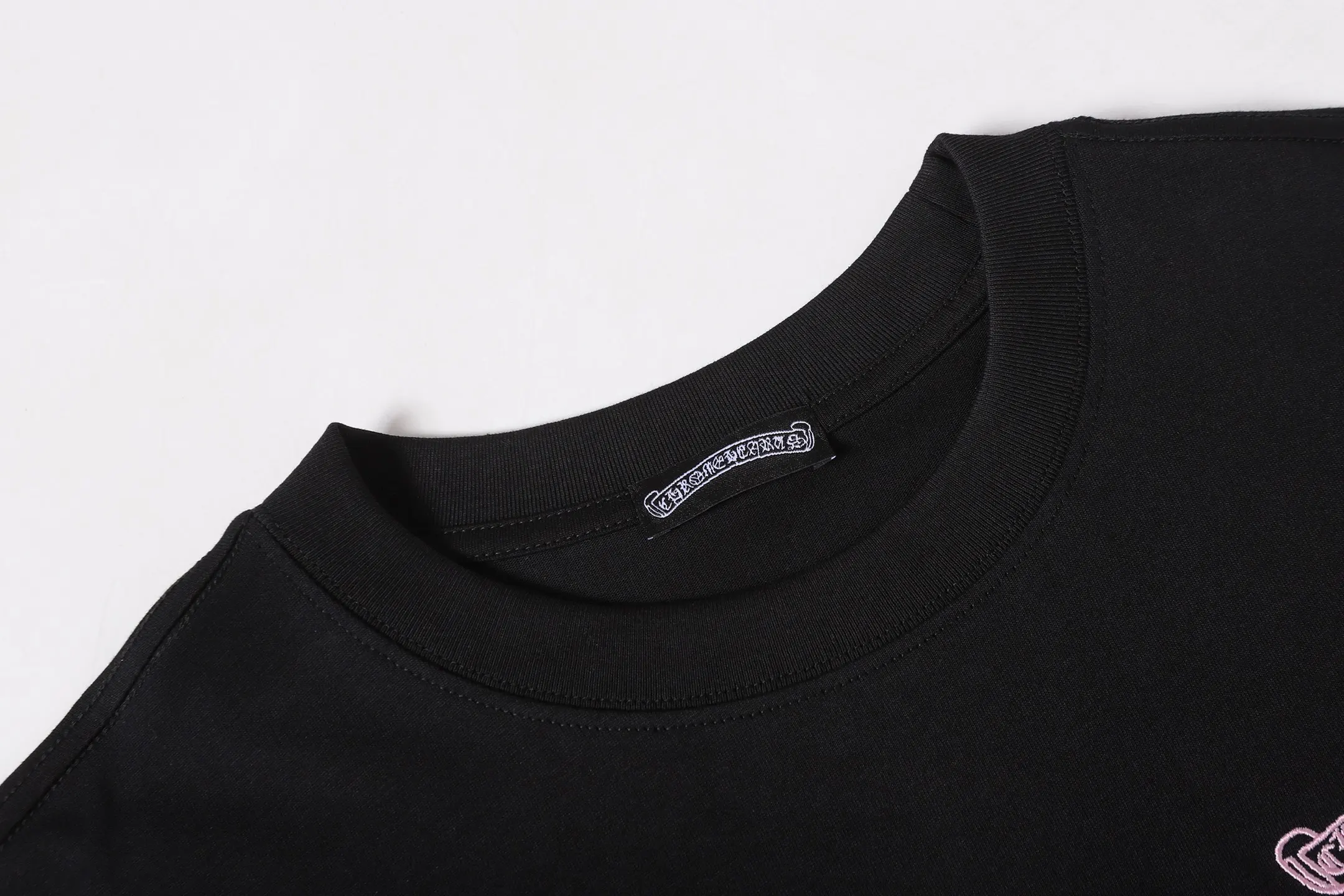 Caution Graffiti Embroidered Cotton T-Shirt D10013661 — view 4
