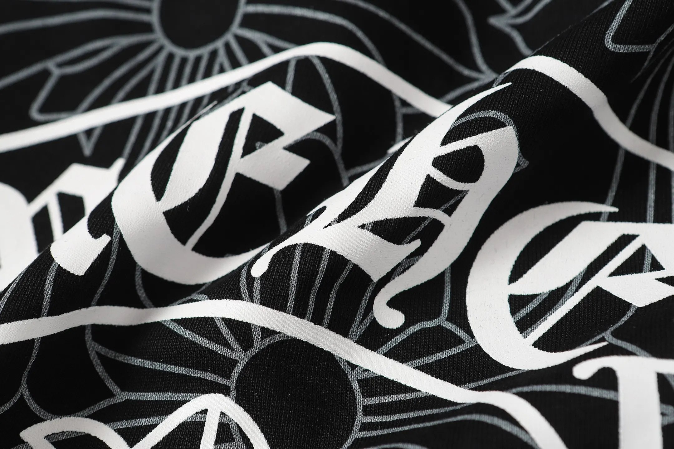 Monogram Horseshoe Print Oversized T-Shirt D10513506 — view 15