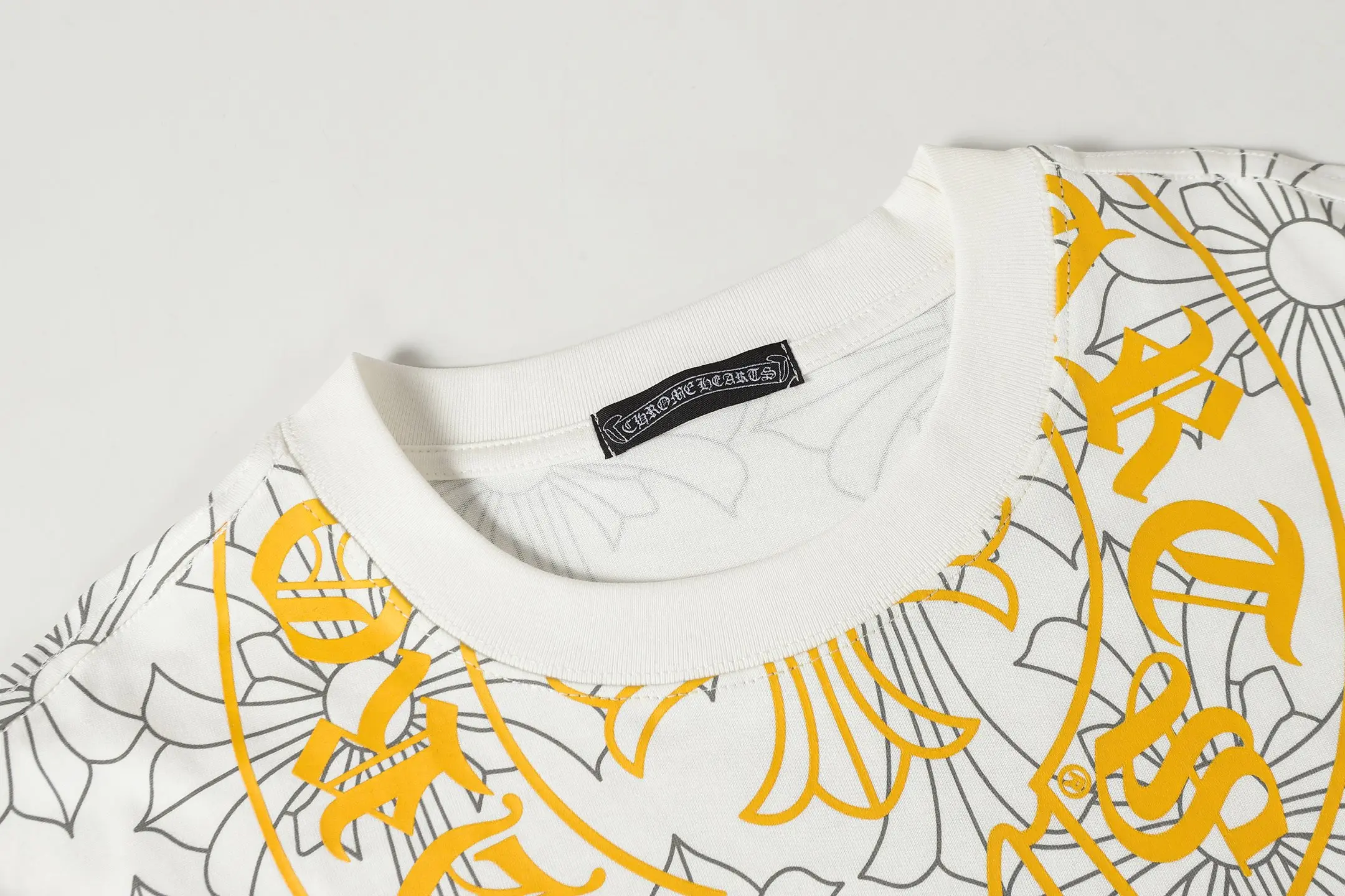 Monogram Cross Print Oversized T-Shirt D10513507 — view 4