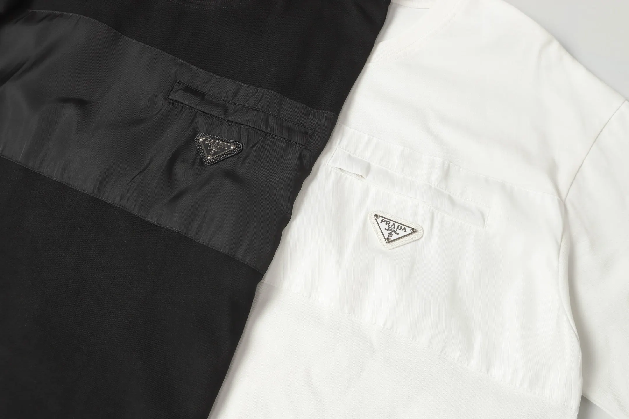 Logo-Badge Cotton Jersey T-Shirt D9513732 — view 6