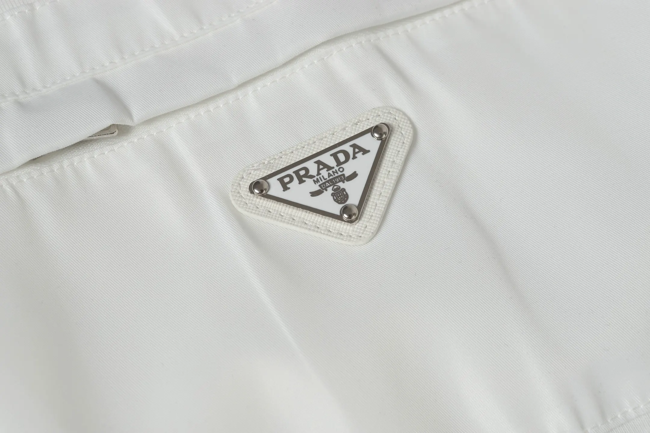 Logo-Badge Cotton-Jersey T-Shirt D9513731 — view 6
