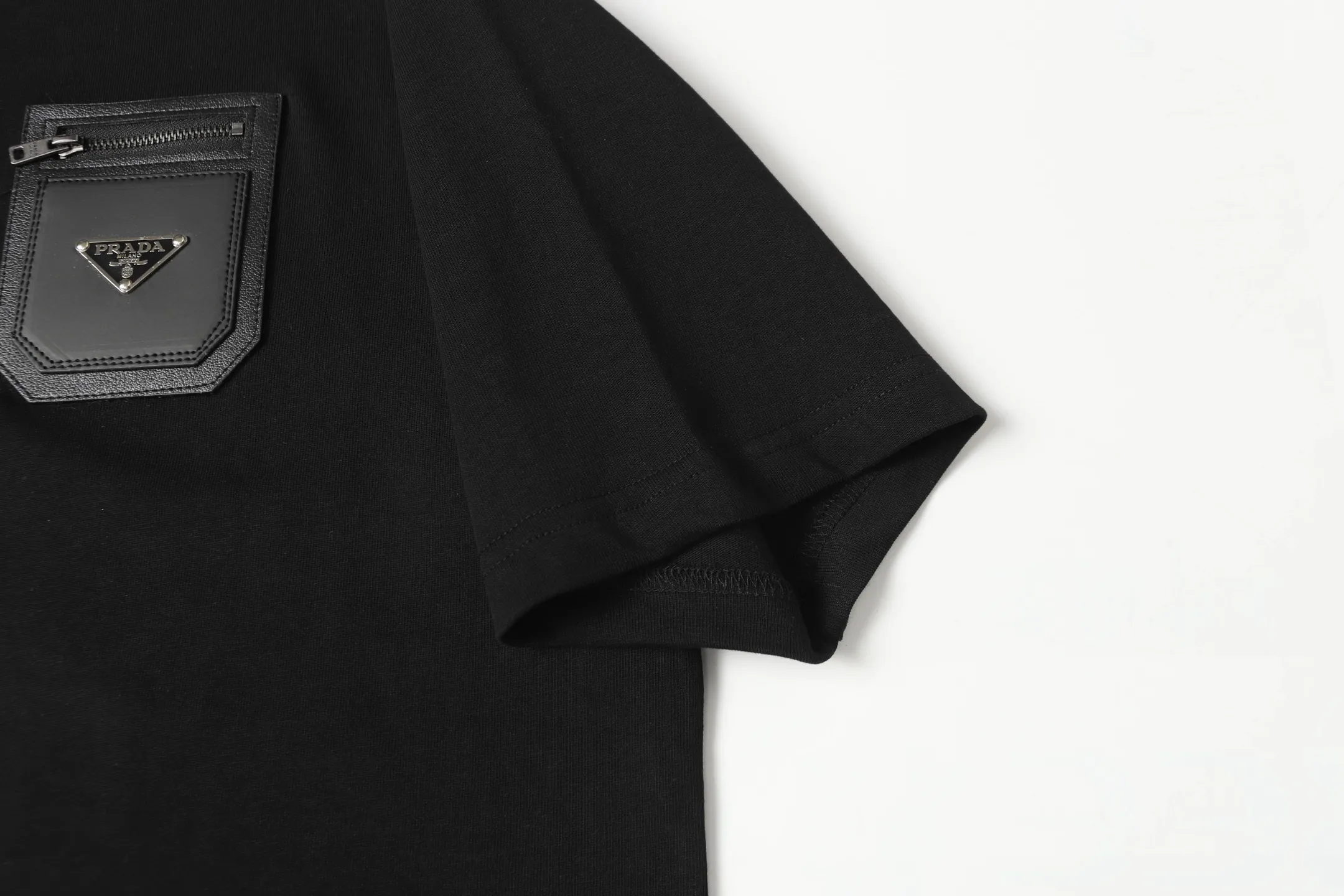 Leather Pocket Logo Cotton T-Shirt D9513722 — view 7