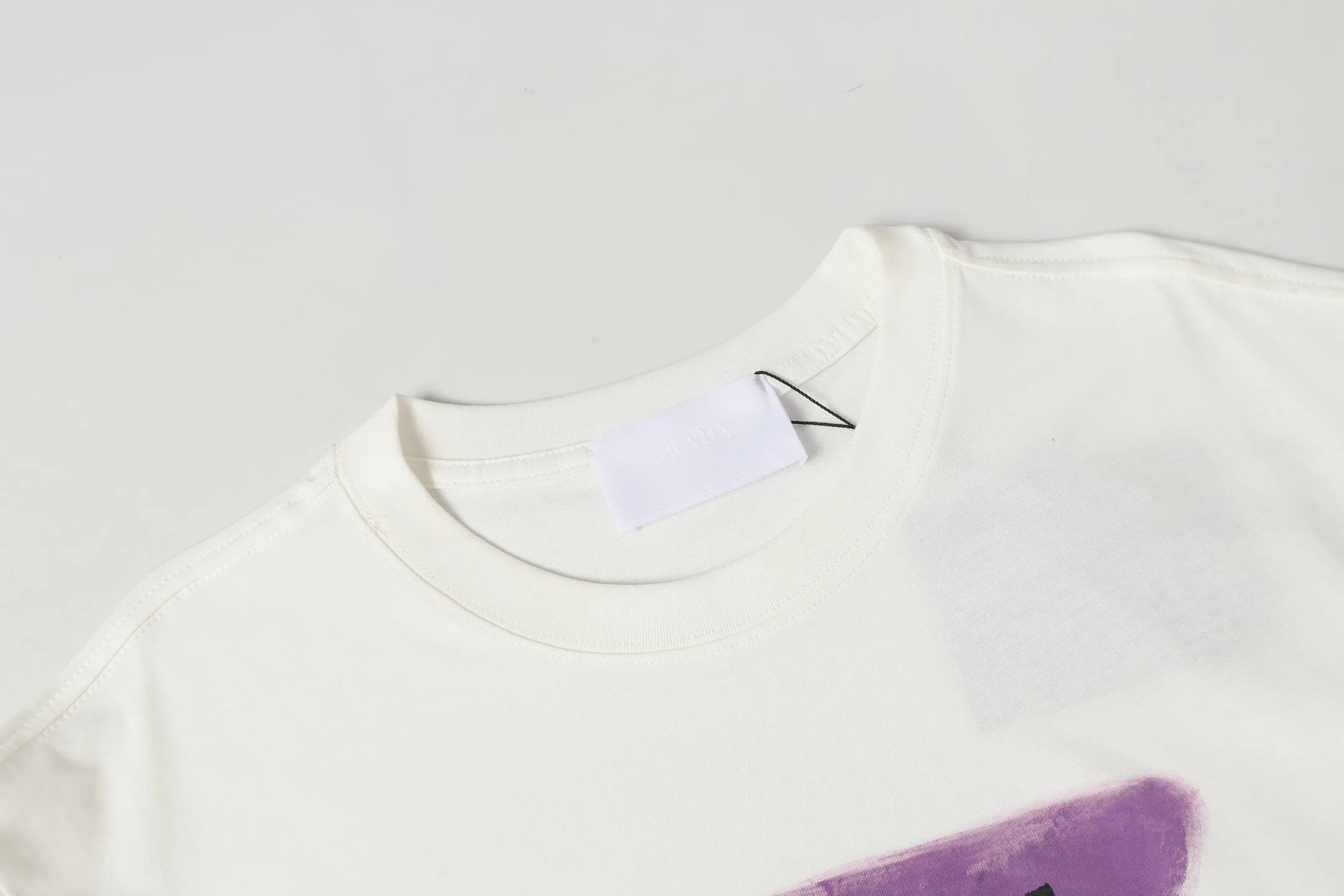 Hand-Painted Logo Cotton T-Shirt D9013713 — view 3