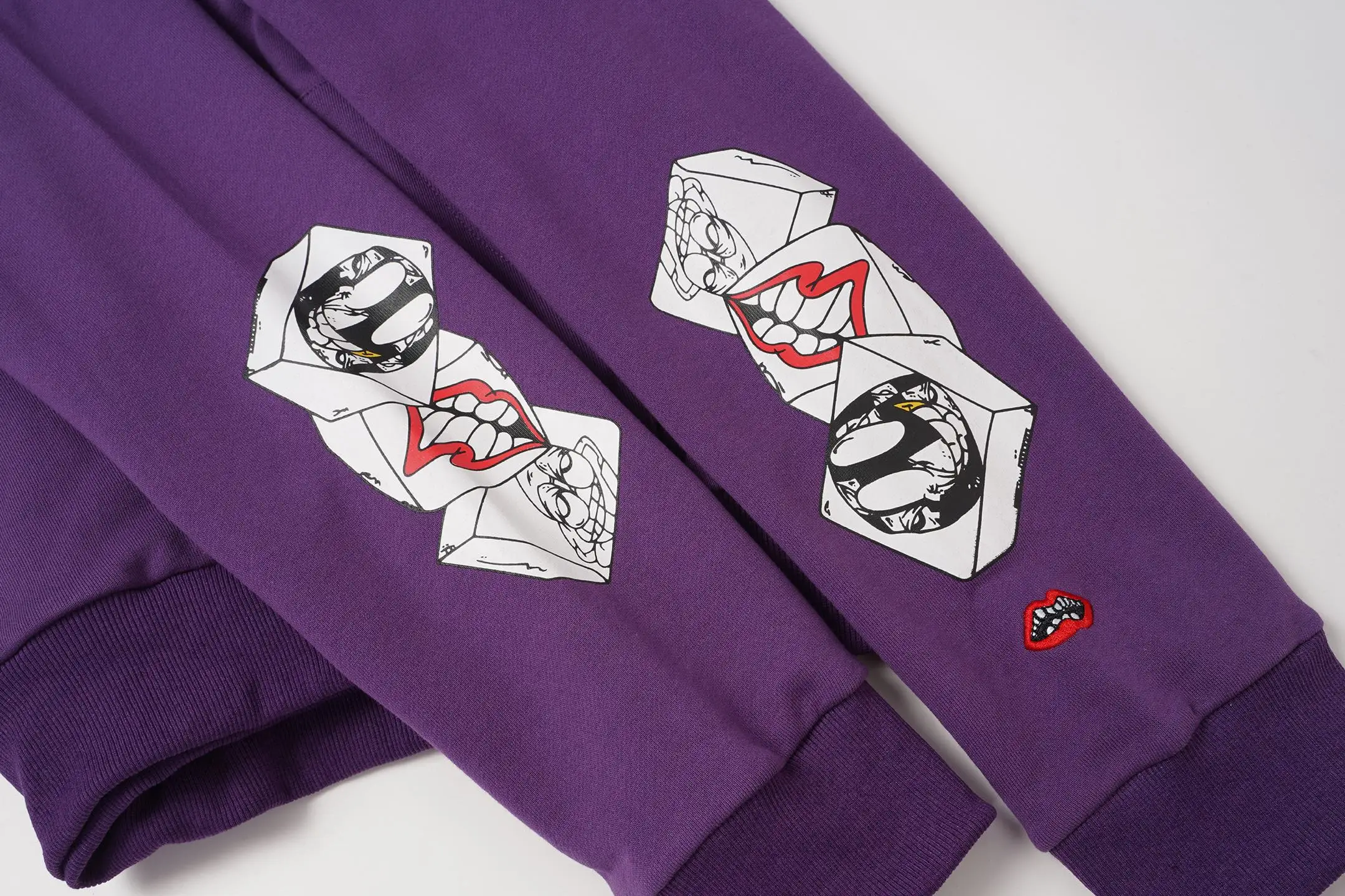 Graffiti Print Fleece Hoodie D15521239 — view 8
