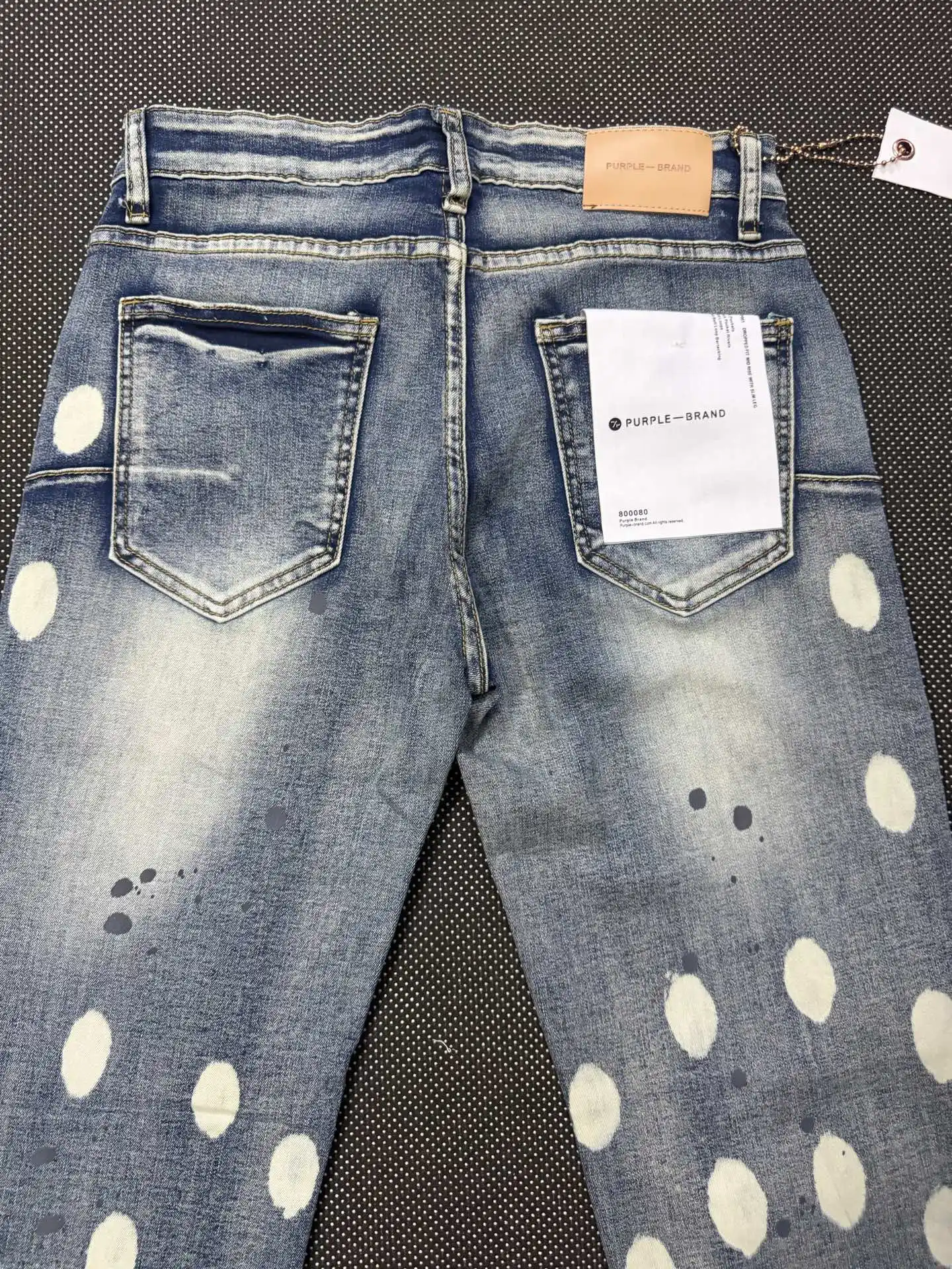 Distressed Paint-Splatter Slim-Fit Jeans D16021860 — view 14