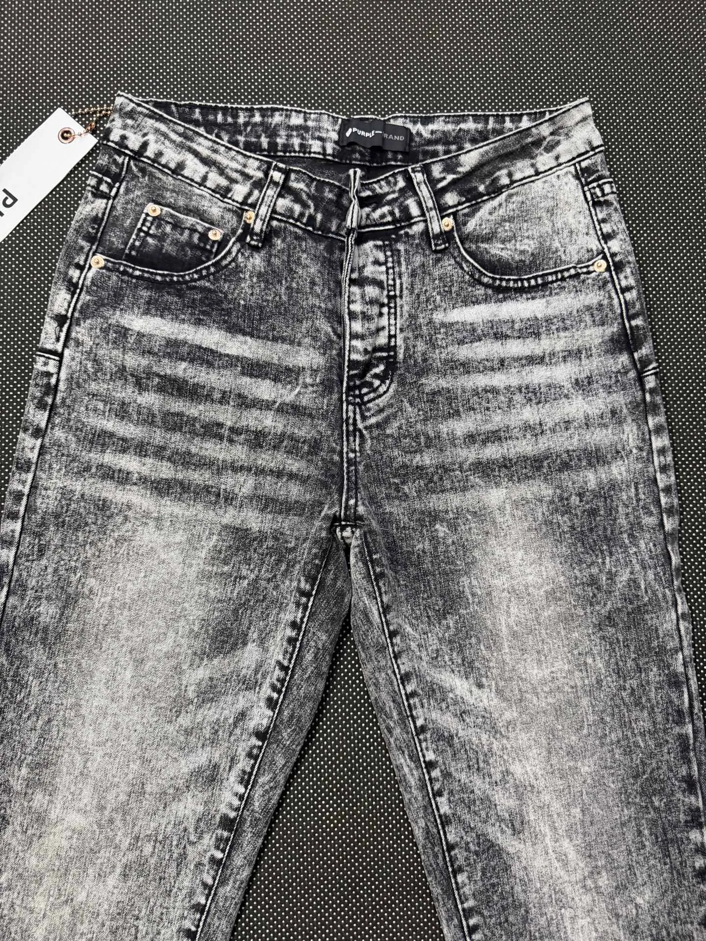 Distressed Washed Slim-Fit Jeans D16021858 — view 13