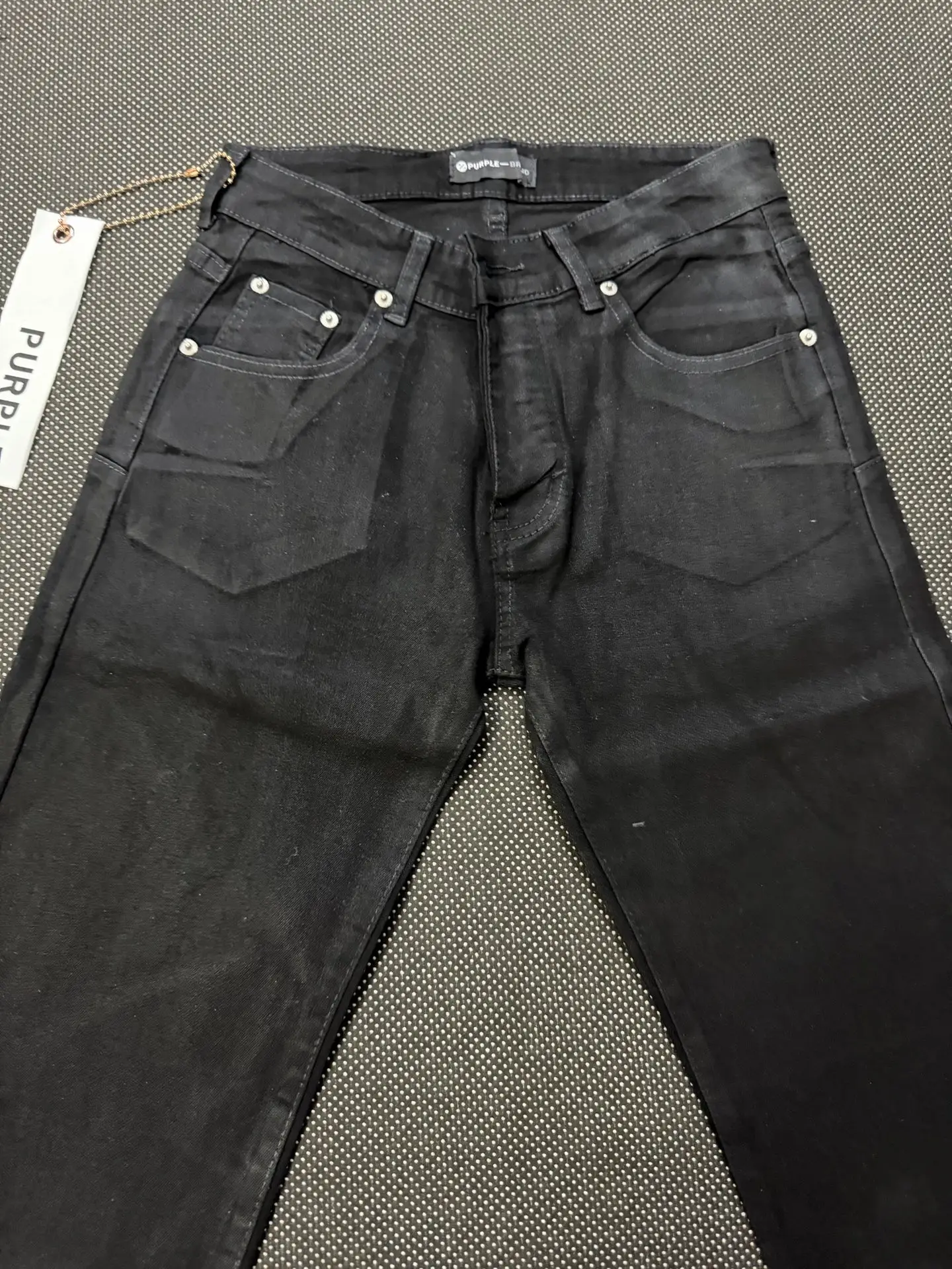 Coated Waxed Slim-Fit Jeans D16521849 — view 12