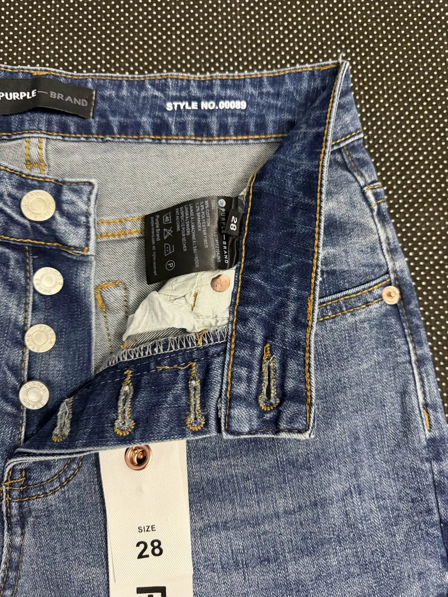 Distressed Bootcut Jeans with Patchwork Detail D19021842 — view 4