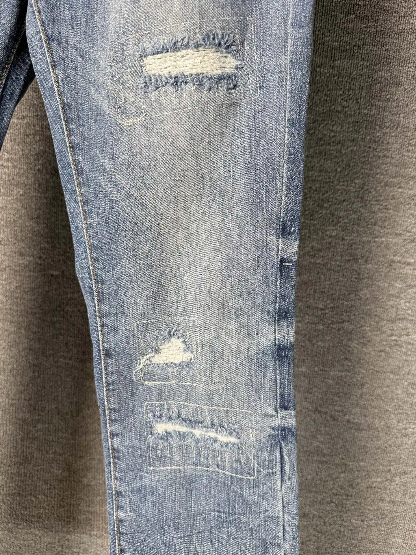 Distressed Bootcut Jeans with Patchwork Detail D19021842 — view 16