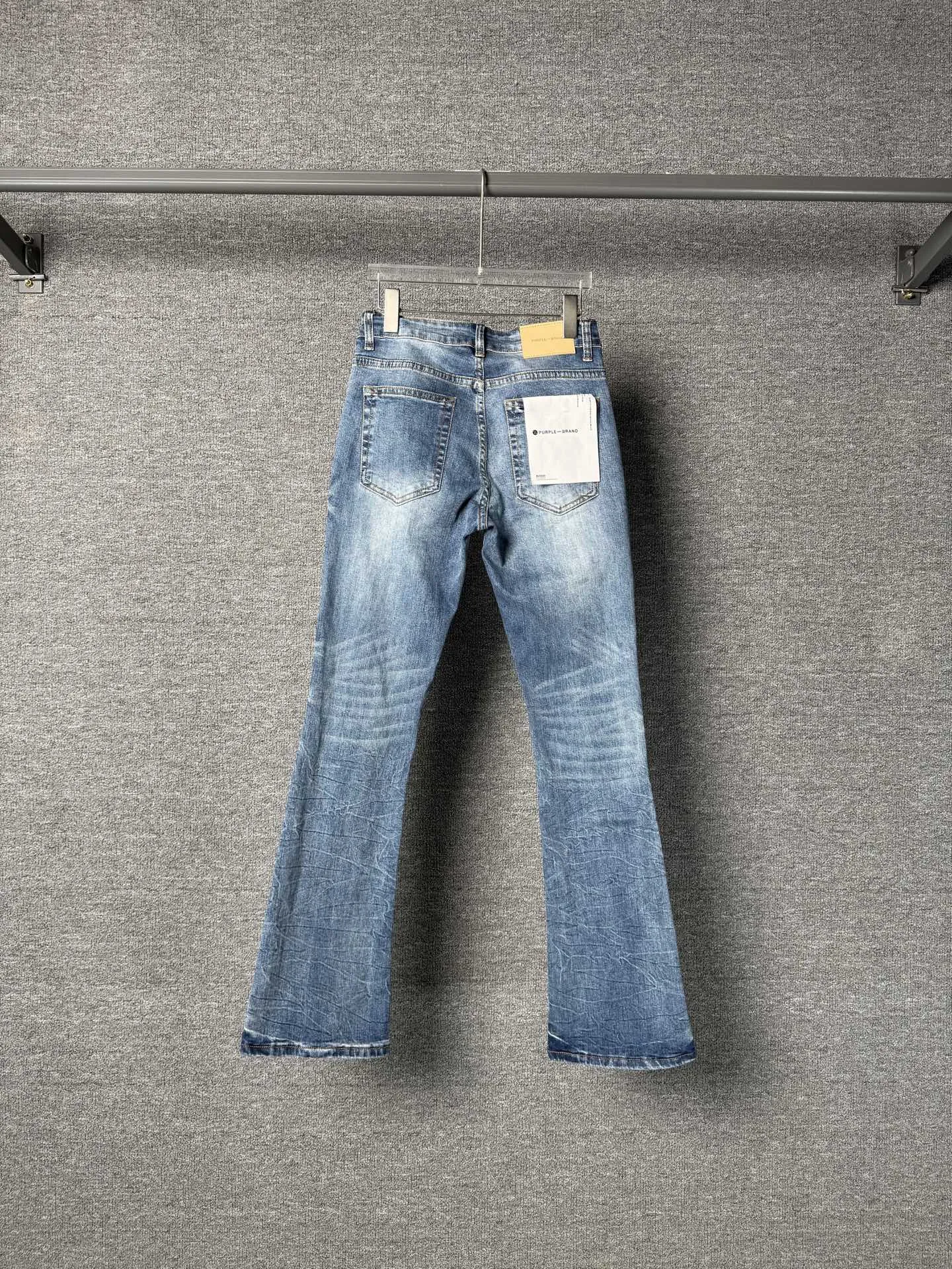 Distressed Bootcut Jeans with Patchwork Detail D19021842 — view 18