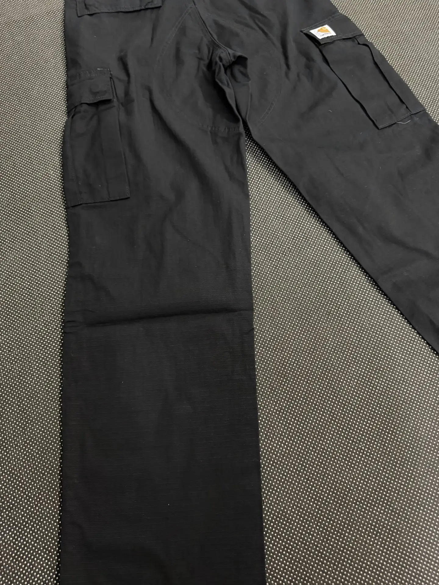 Relaxed-Fit Multi-Pocket Cargo Trousers D19021836 — view 9