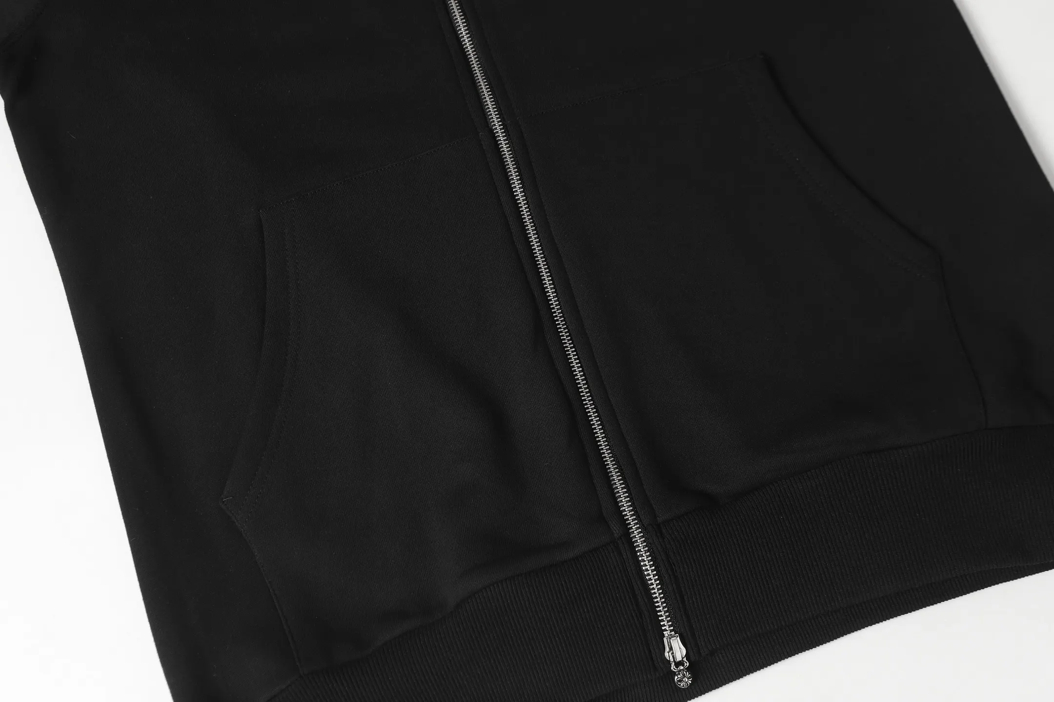 Cross Patch Zip-Up Hoodie D15013578 — view 8