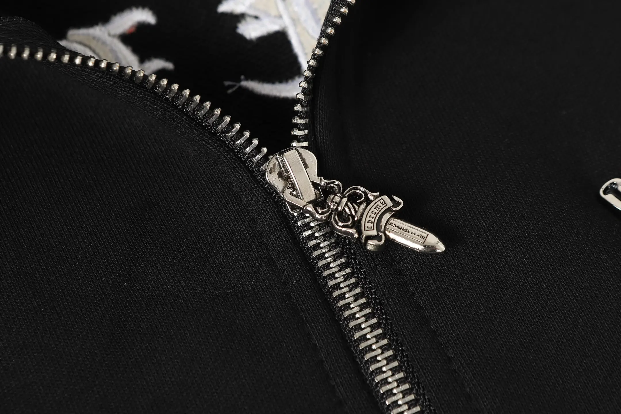 Logo-Print Zip-Up Hoodie D15513575 — view 7