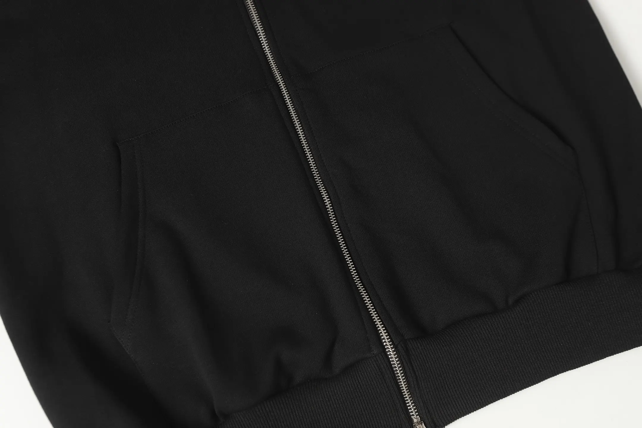 Logo-Print Zip-Up Hoodie D15513575 — view 9