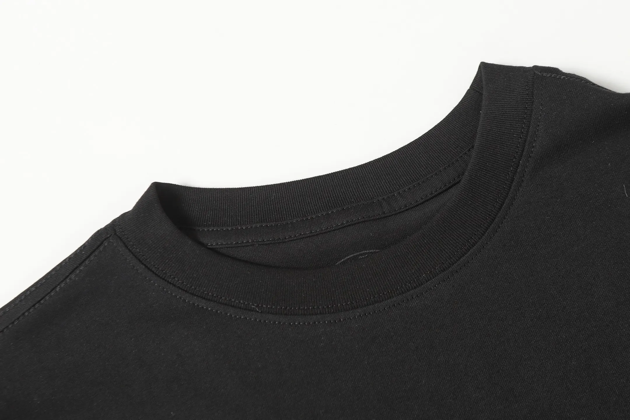 Logo Print Long-Sleeve Cotton T-Shirt D10013497 — view 3