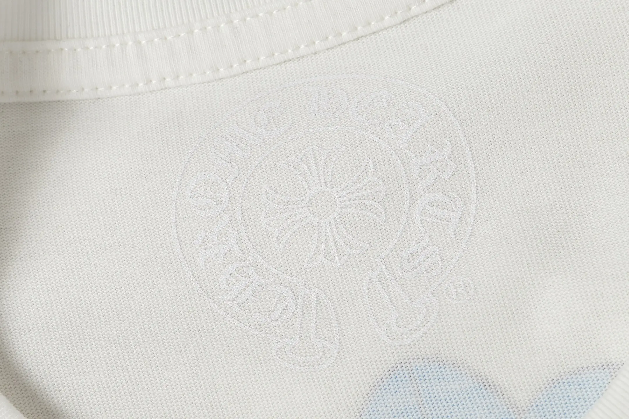 Logo-Print Cotton Long-Sleeve T-Shirt D10013498 — view 4