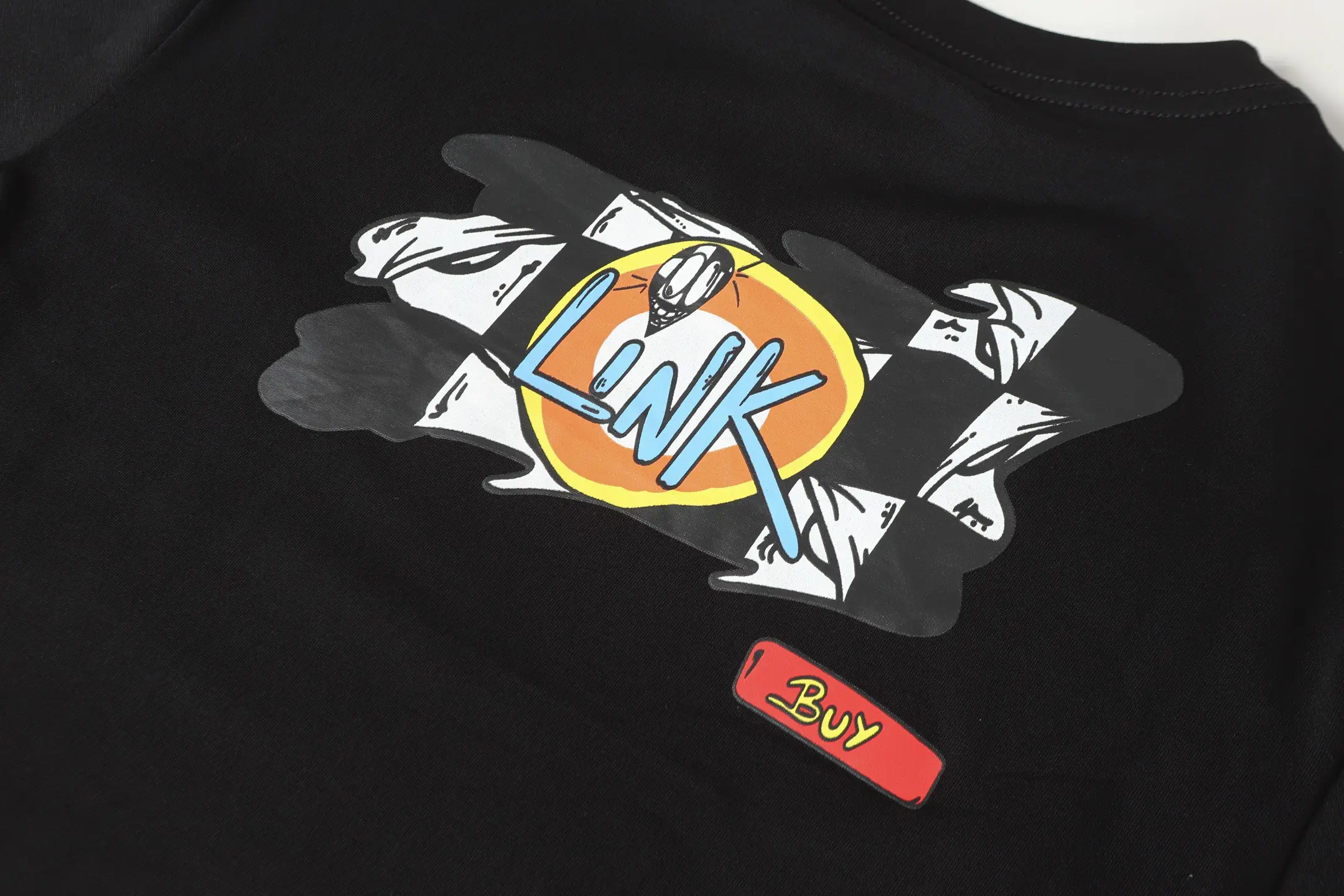 Graffiti Print Long-Sleeve T-Shirt D10013493 — view 11