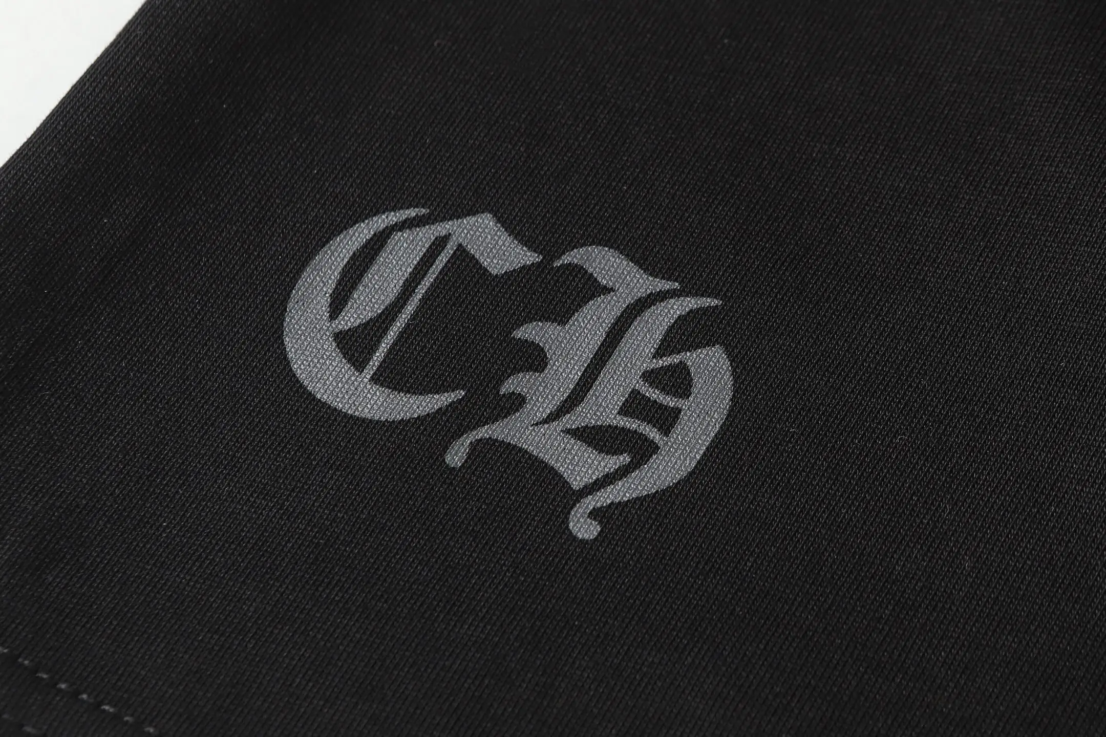 Logo Print Long-Sleeve Pocket T-Shirt D10013494 — view 6