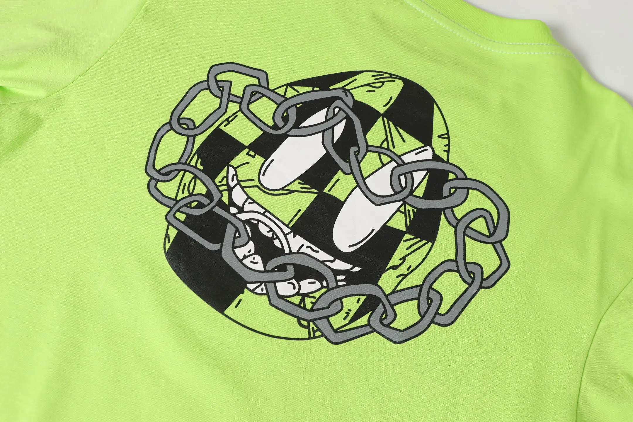 Graffiti Print Long-Sleeve T-Shirt D10013472 — view 7