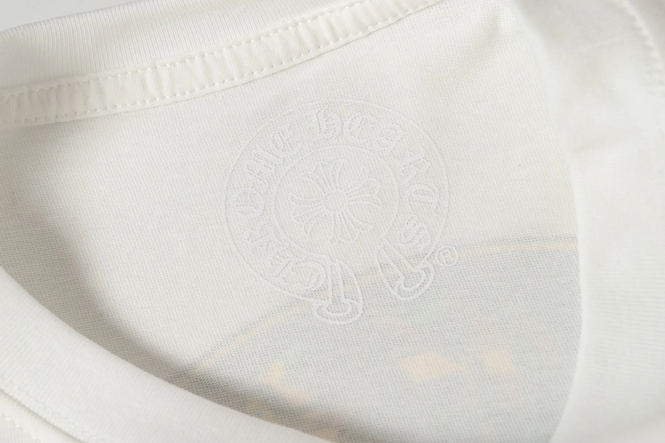 Logo-Print Cotton-Jersey Long-Sleeve T-Shirt D10013487 — view 5