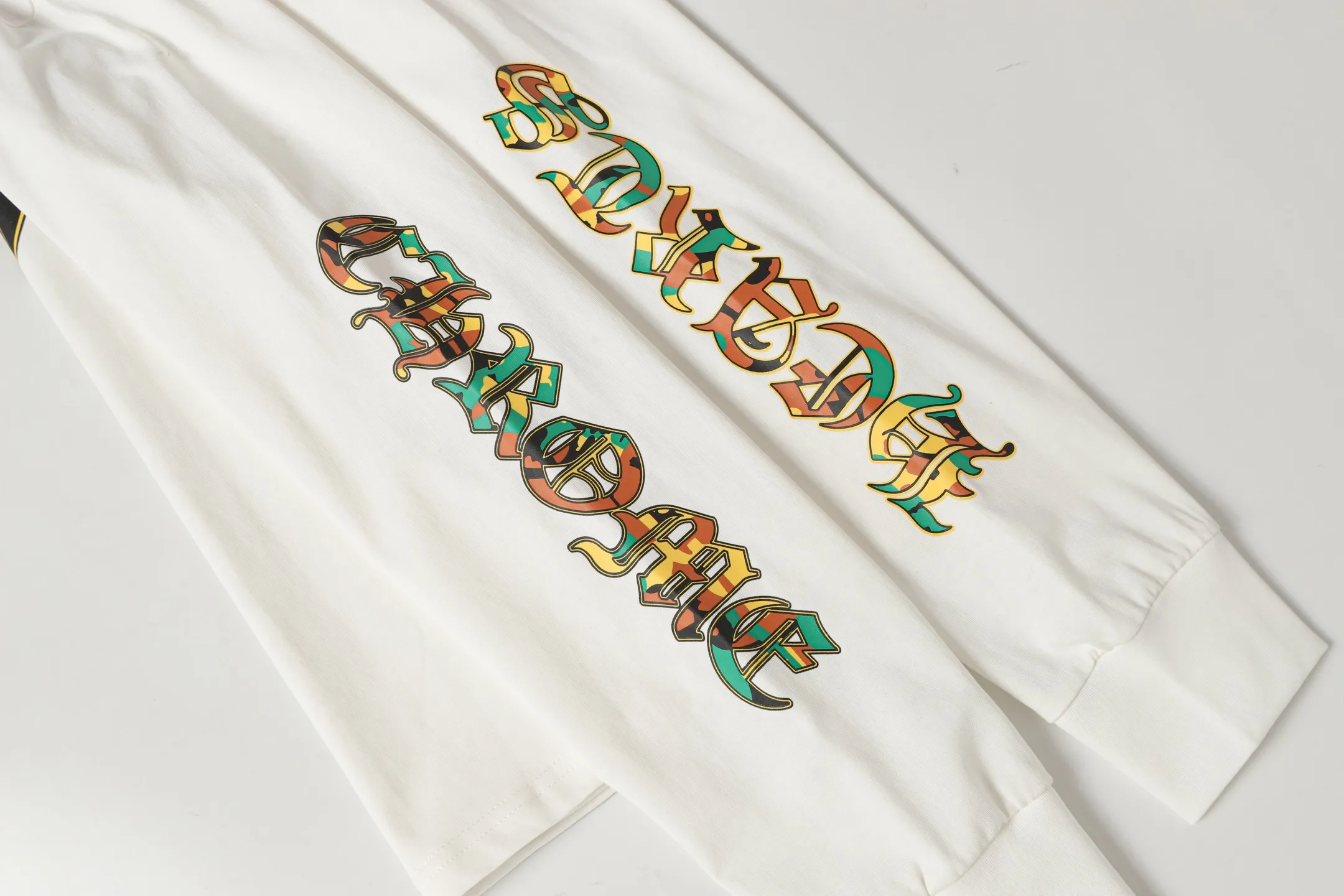 Logo-Print Cotton-Jersey Long-Sleeve T-Shirt D10013487 — view 9