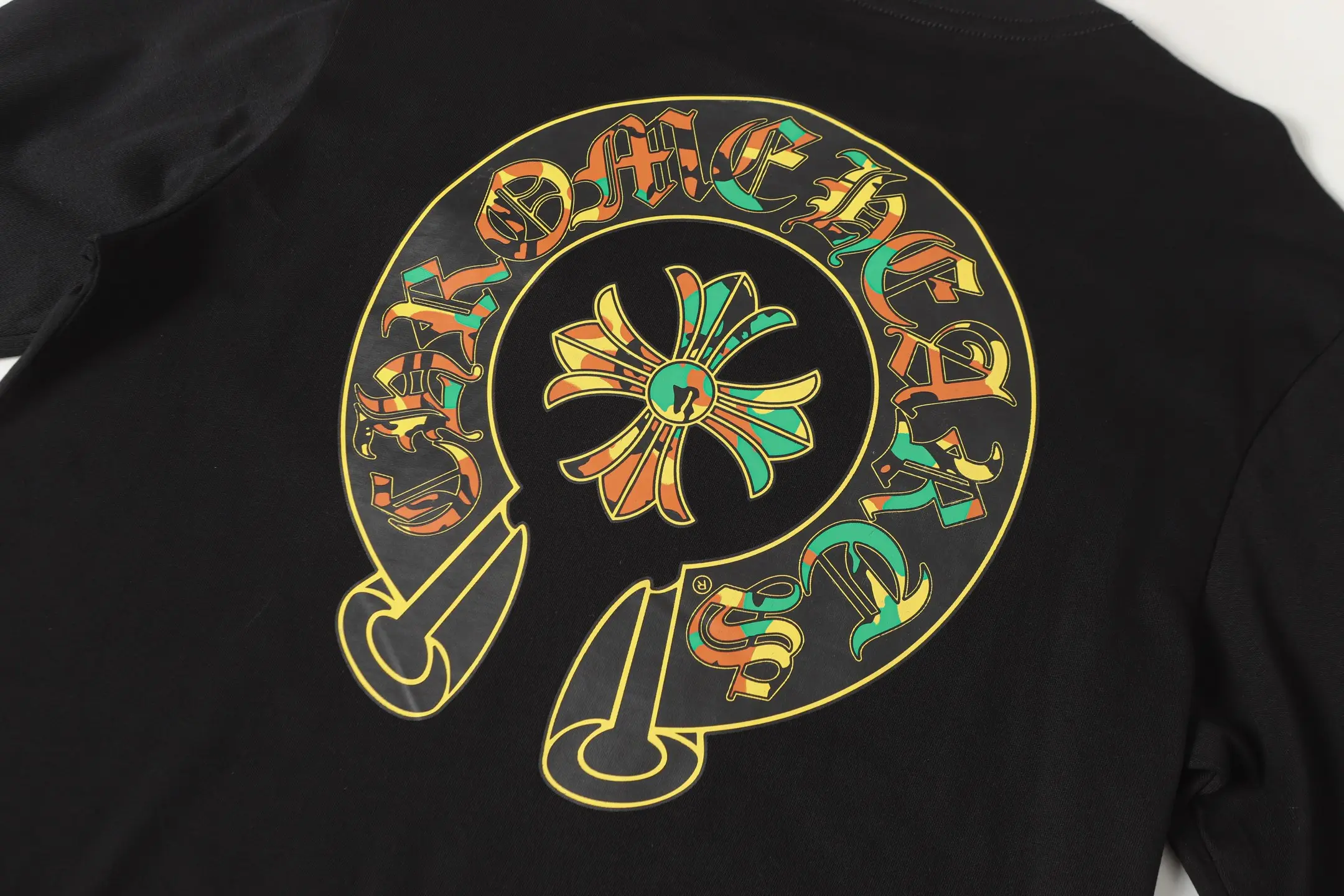 Logo Print Long-Sleeve T-Shirt D10013486 — view 9