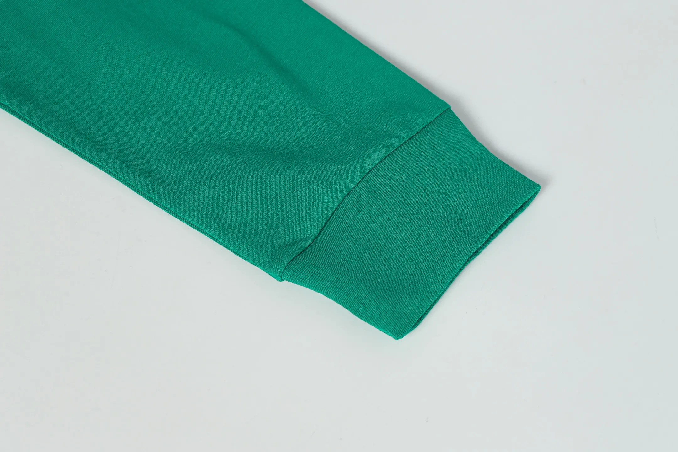 Logo Print Long-Sleeve Pocket T-Shirt D10013485 — view 10