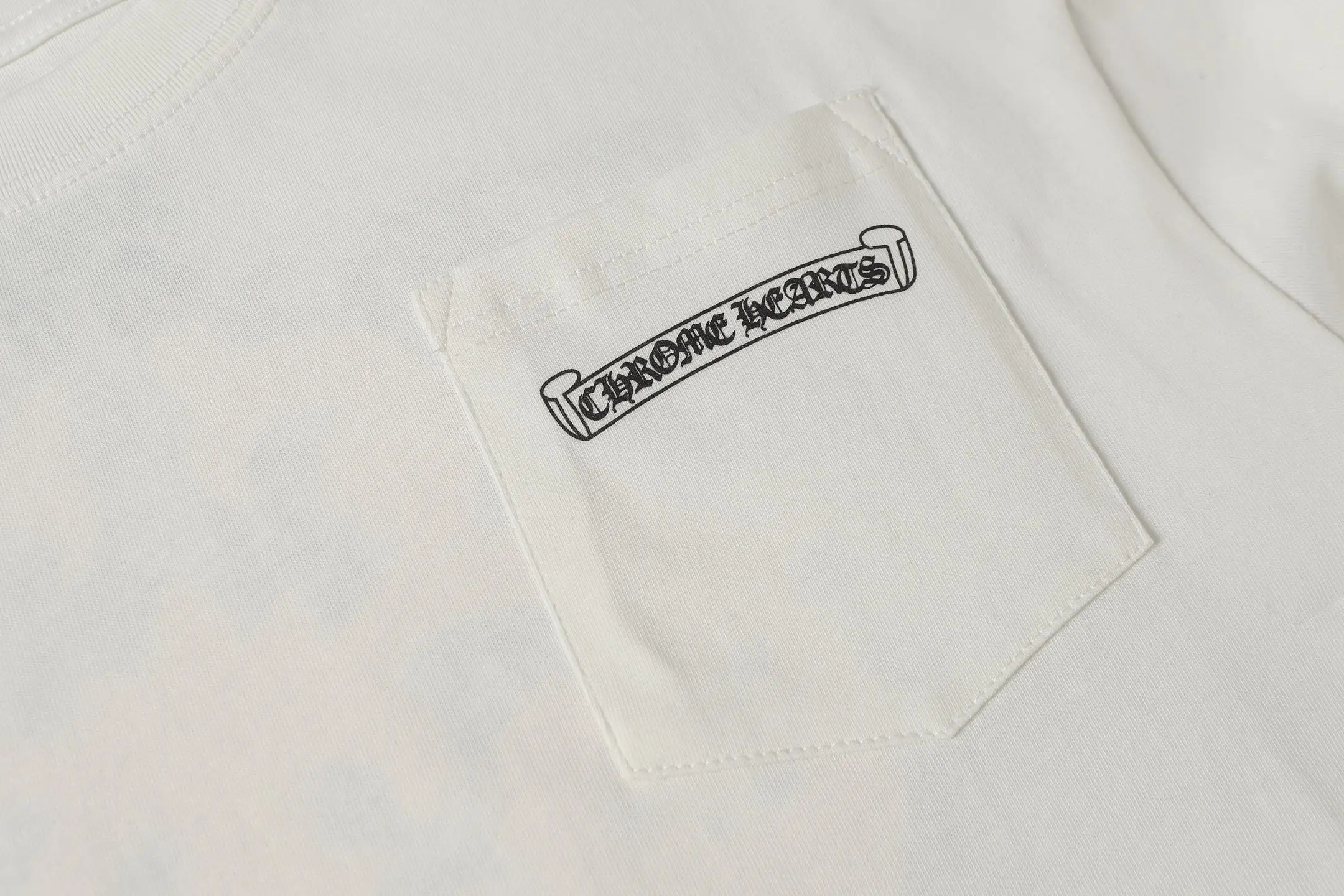 Logo-Print Cotton-Jersey Long-Sleeve T-Shirt D10013479 — view 4