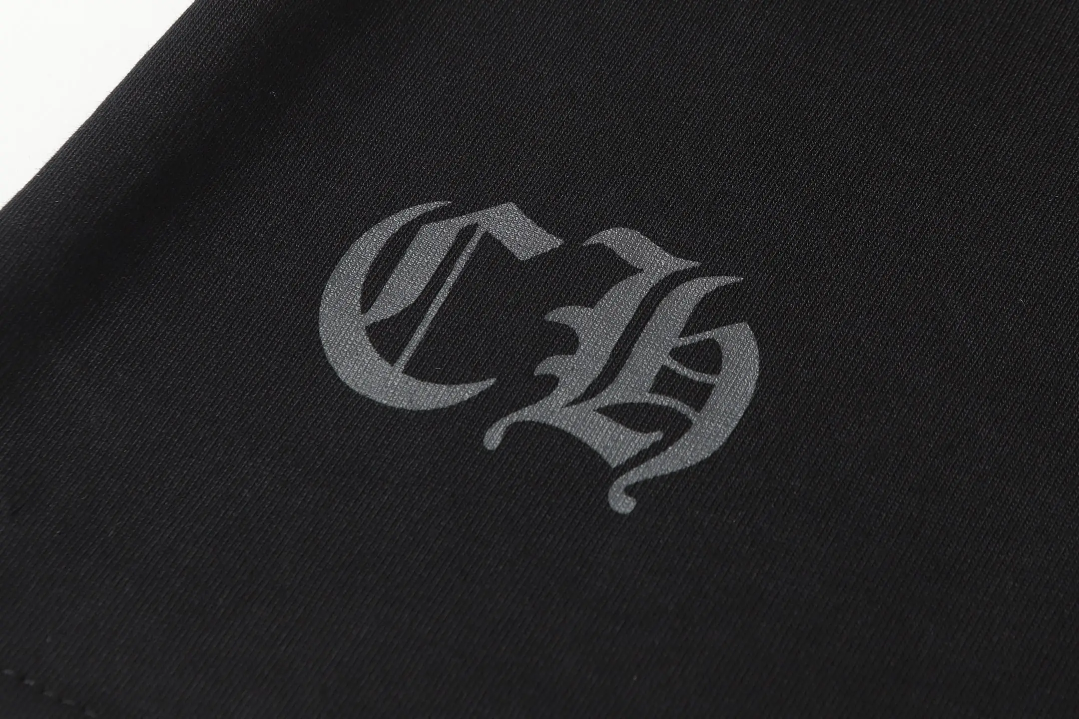 Logo-Print Cotton-Jersey Long-Sleeve T-Shirt D10013466 — view 8