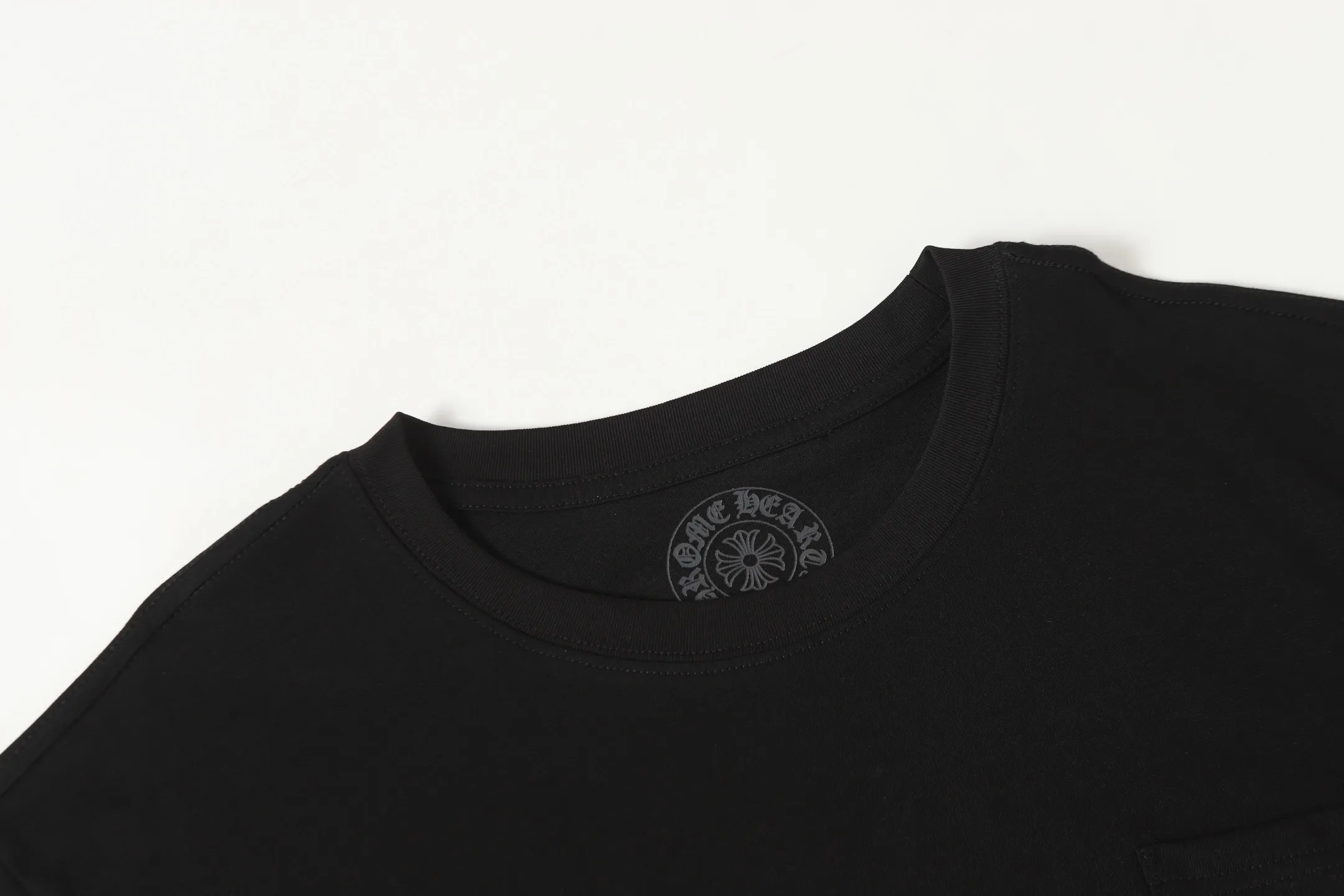 Logo-Print Cotton-Jersey Pocket T-Shirt D10013600 — view 3