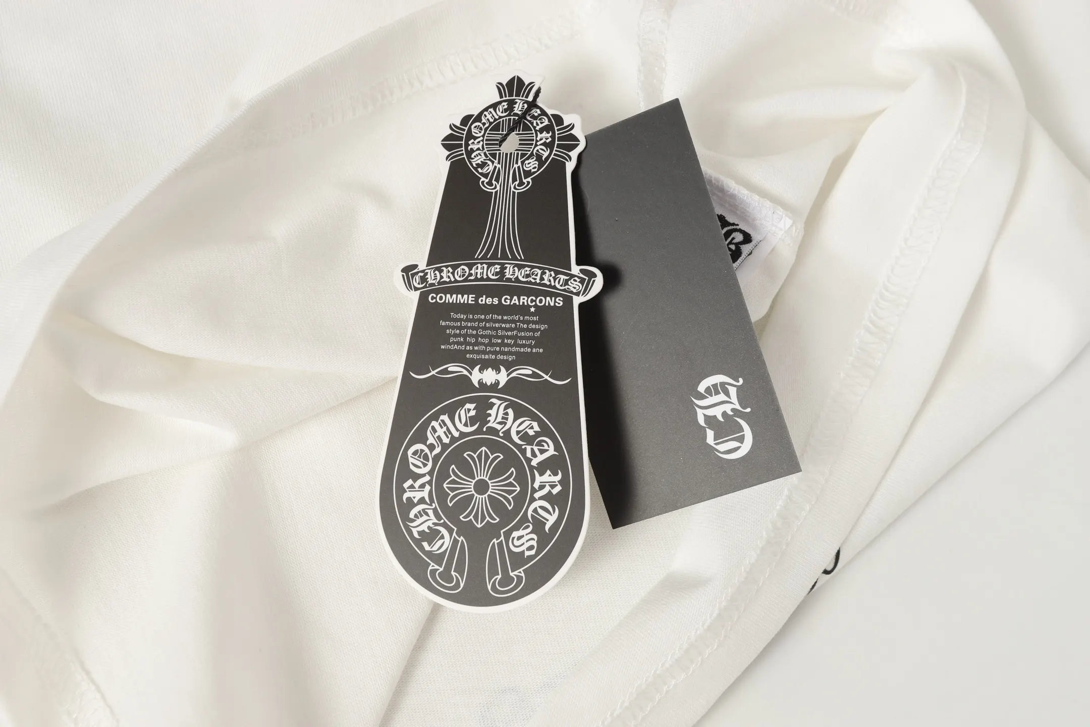Chrome Hearts Cross Logo Pocket T-Shirt D10013604 — view 10