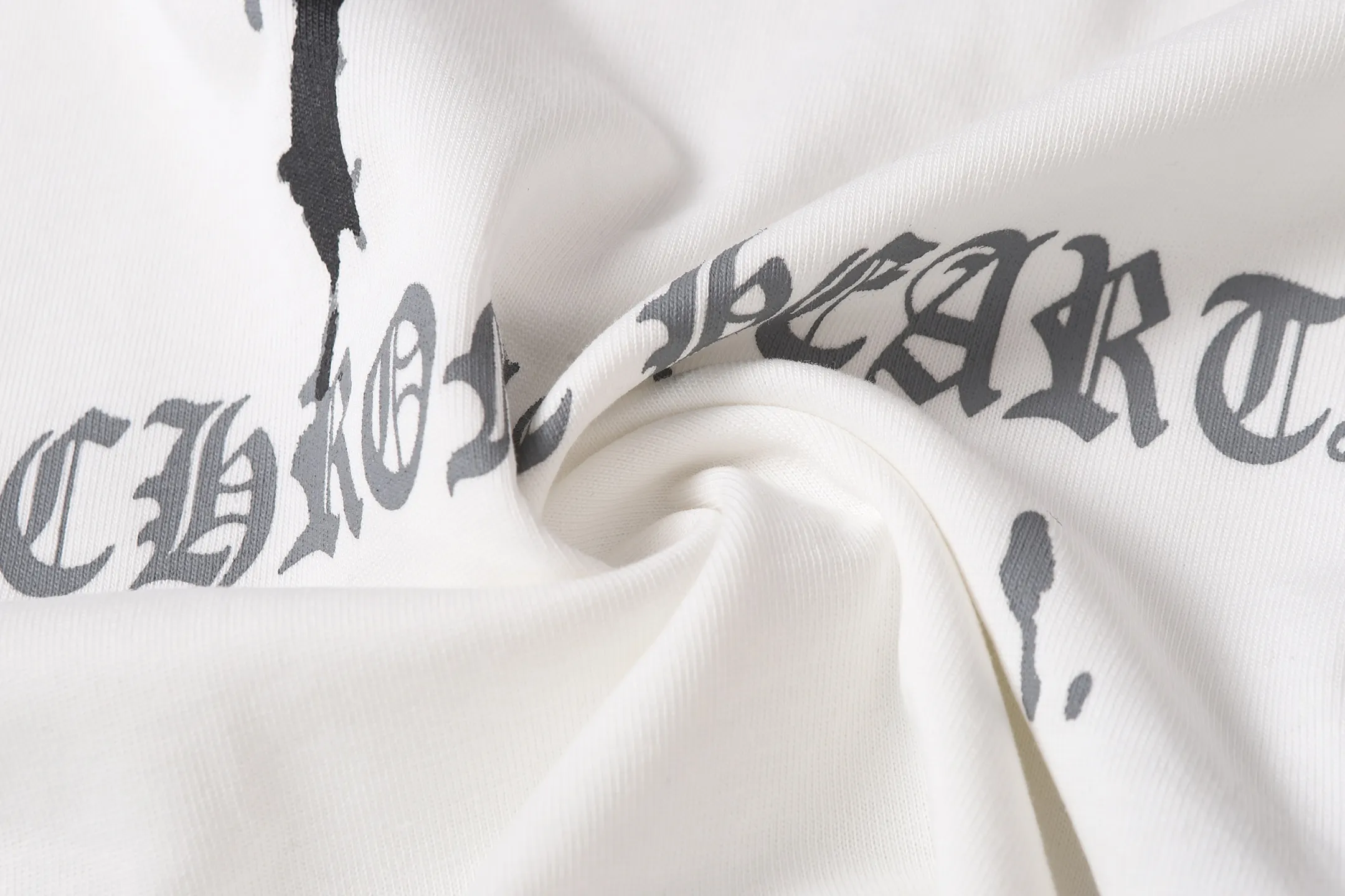 Chrome Hearts Cross Graphic Embroidered T-Shirt D11013691 — view 10