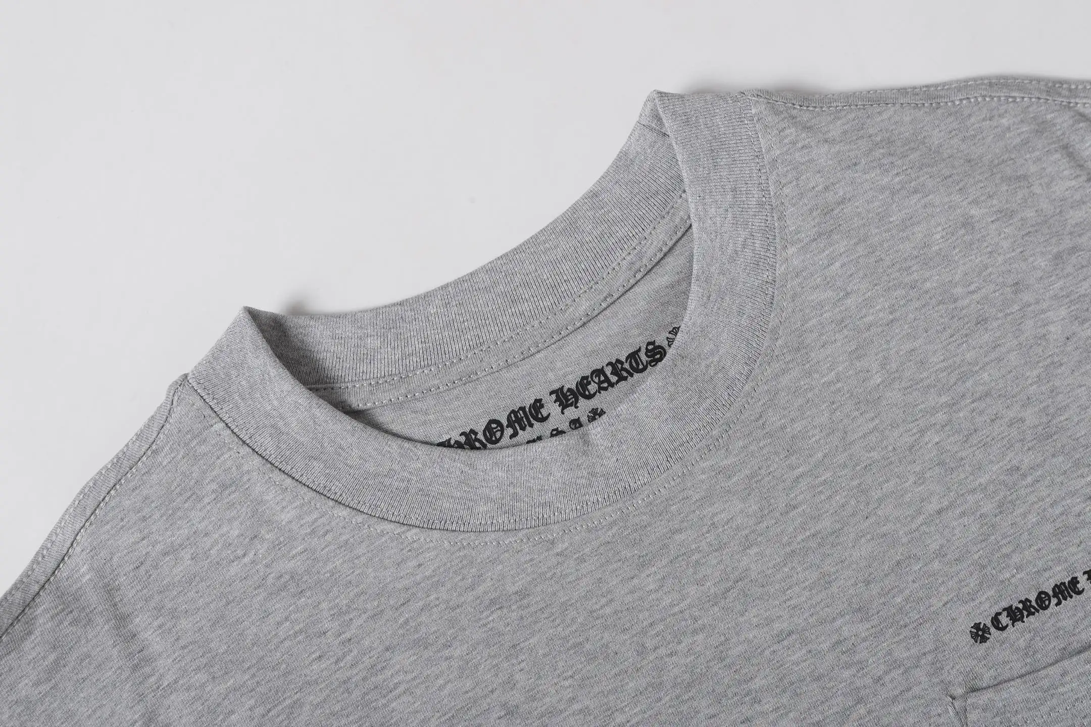 Graffiti Print Pocket T-Shirt D9513611 — view 4