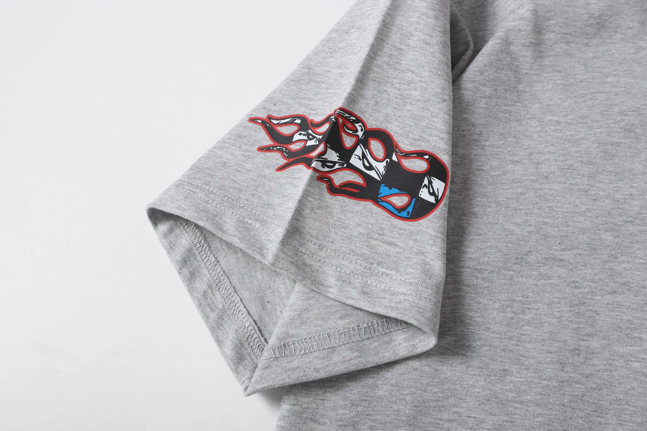 Graffiti Print Pocket T-Shirt D9513611 — view 7