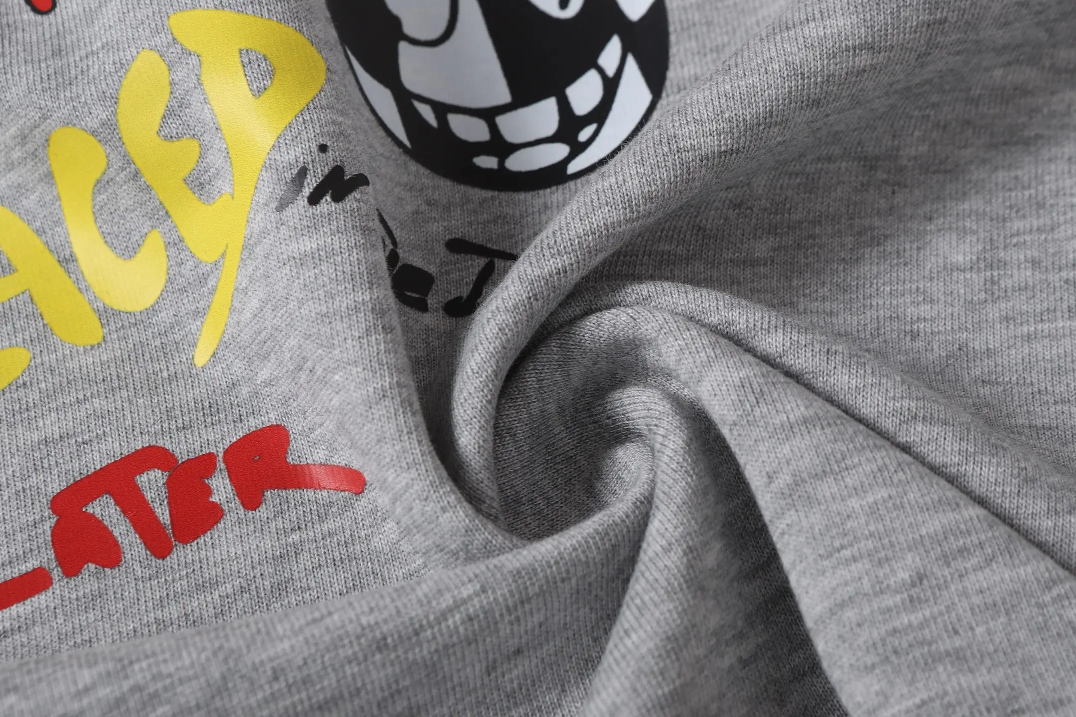 Graffiti Print Pocket T-Shirt D9513611 — view 8