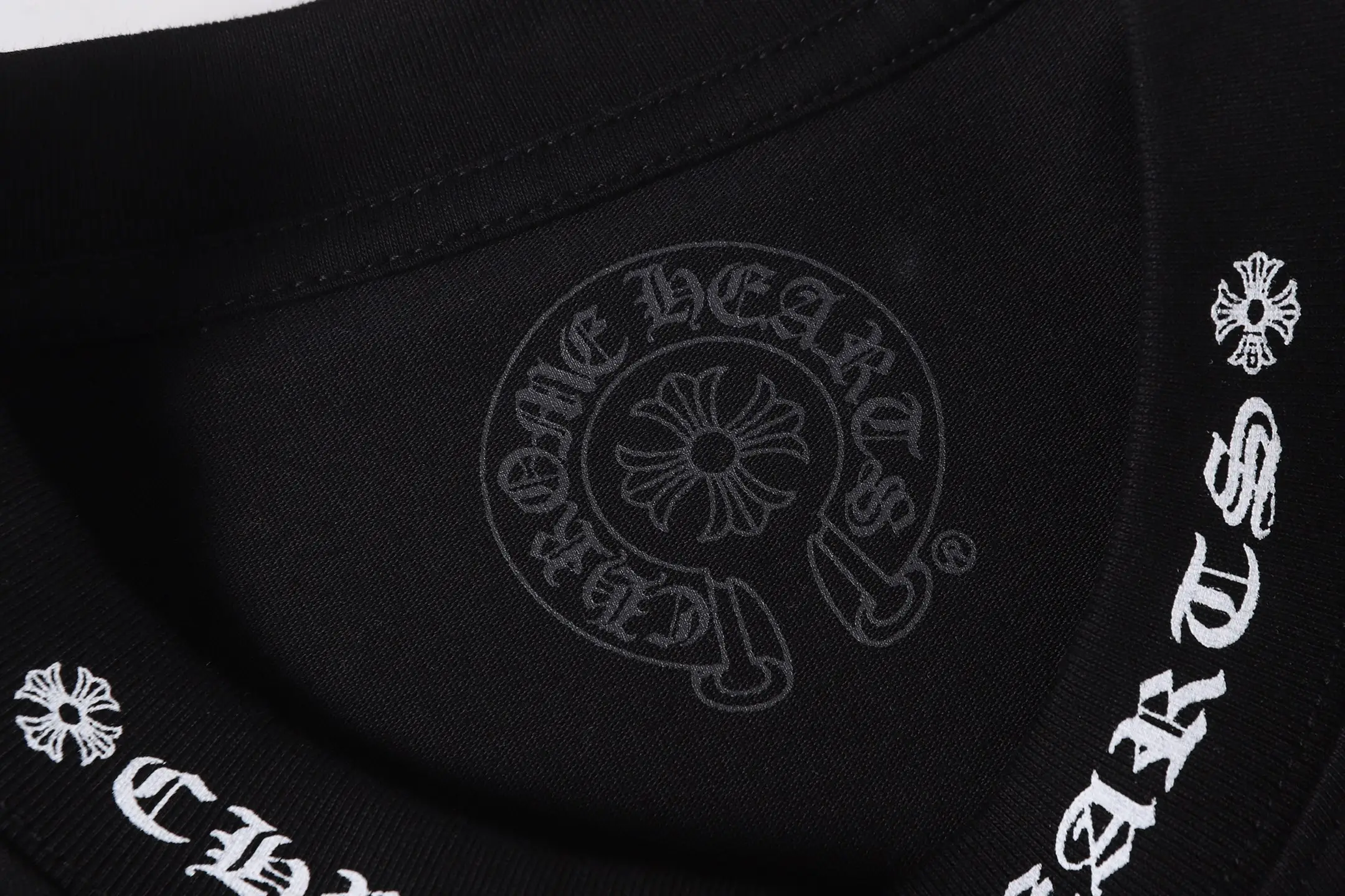 Logo-Embroidered Mock-Neck Cotton T-Shirt D9513616 — view 5