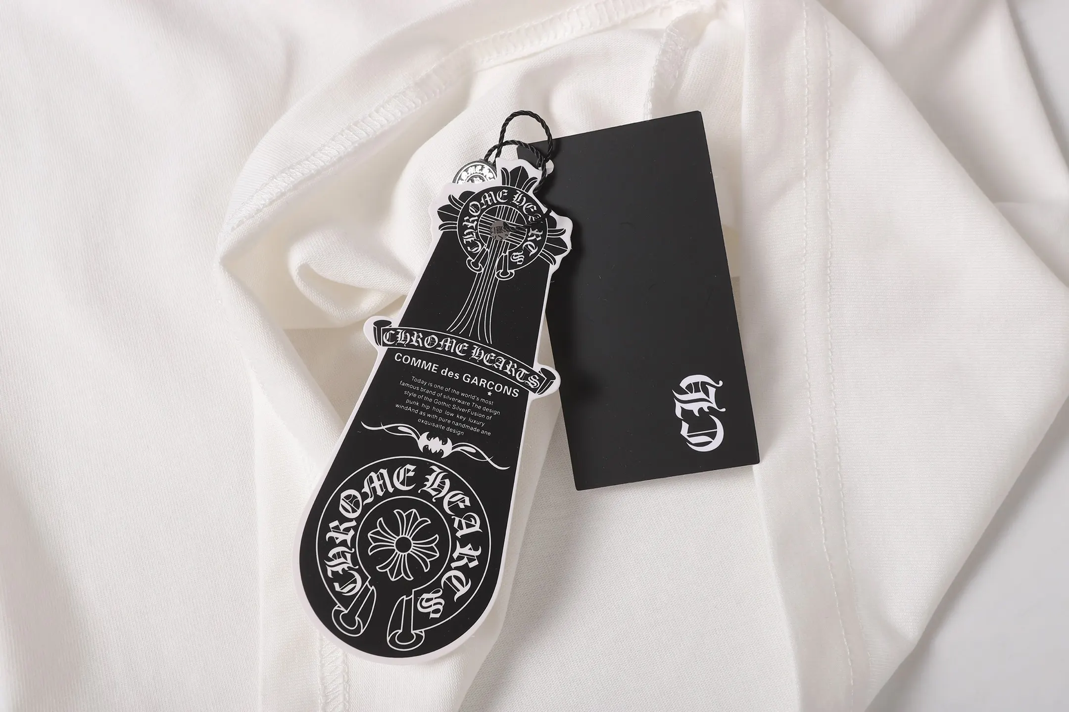 Chrome Hearts Horseshoe Flag Print T-Shirt D9513697 — view 13