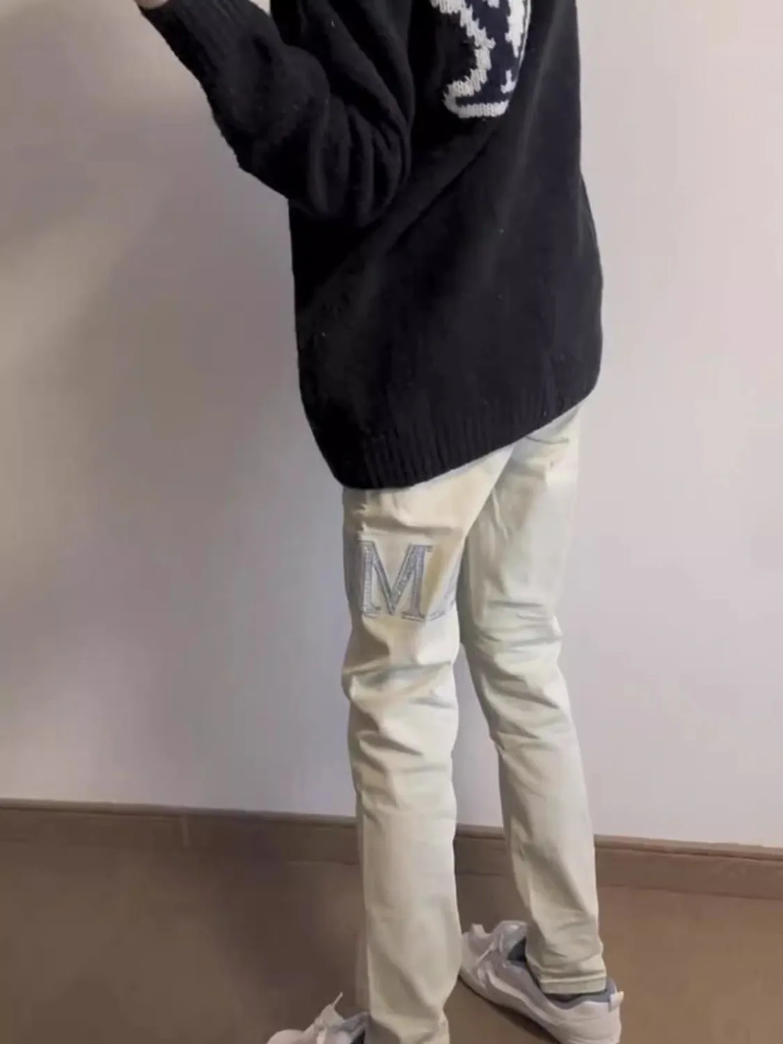 Crystal-Embellished Distressed Slim-Fit Jeans D14521833 — view 11