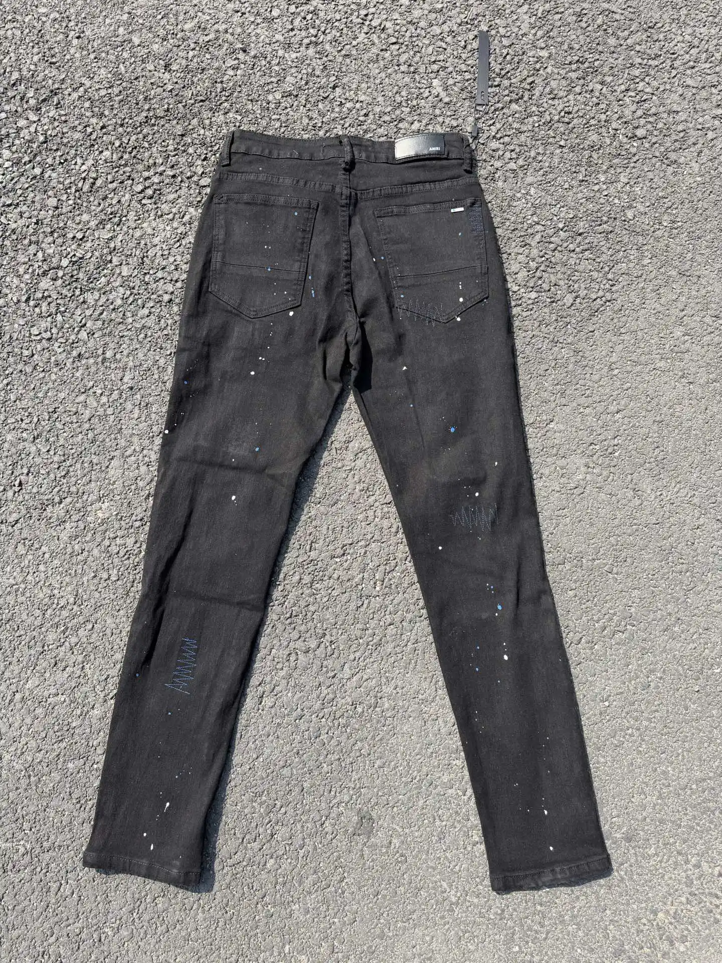Distressed Slim-Fit Graphic Jeans D15421821 — view 4